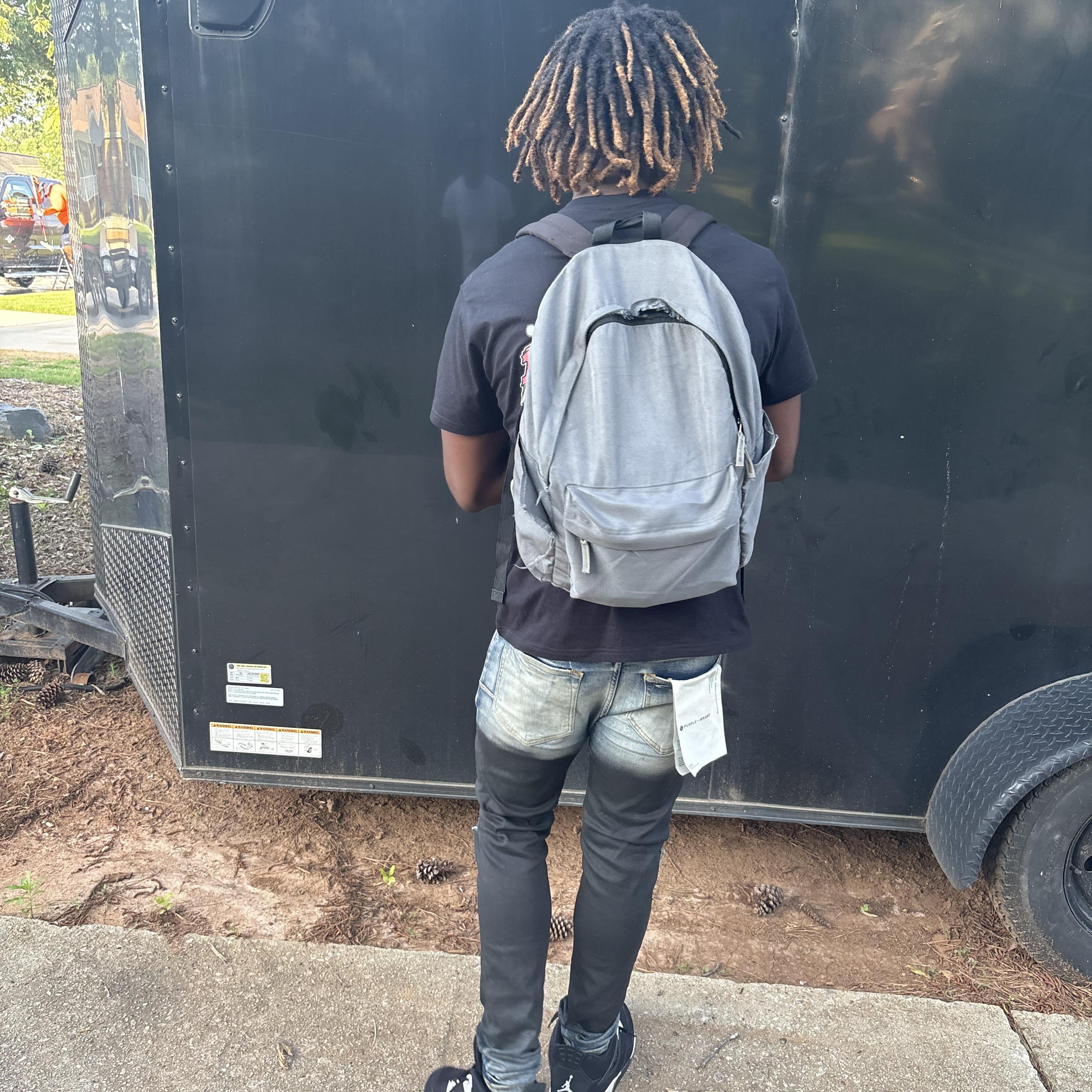 Bussin artwork