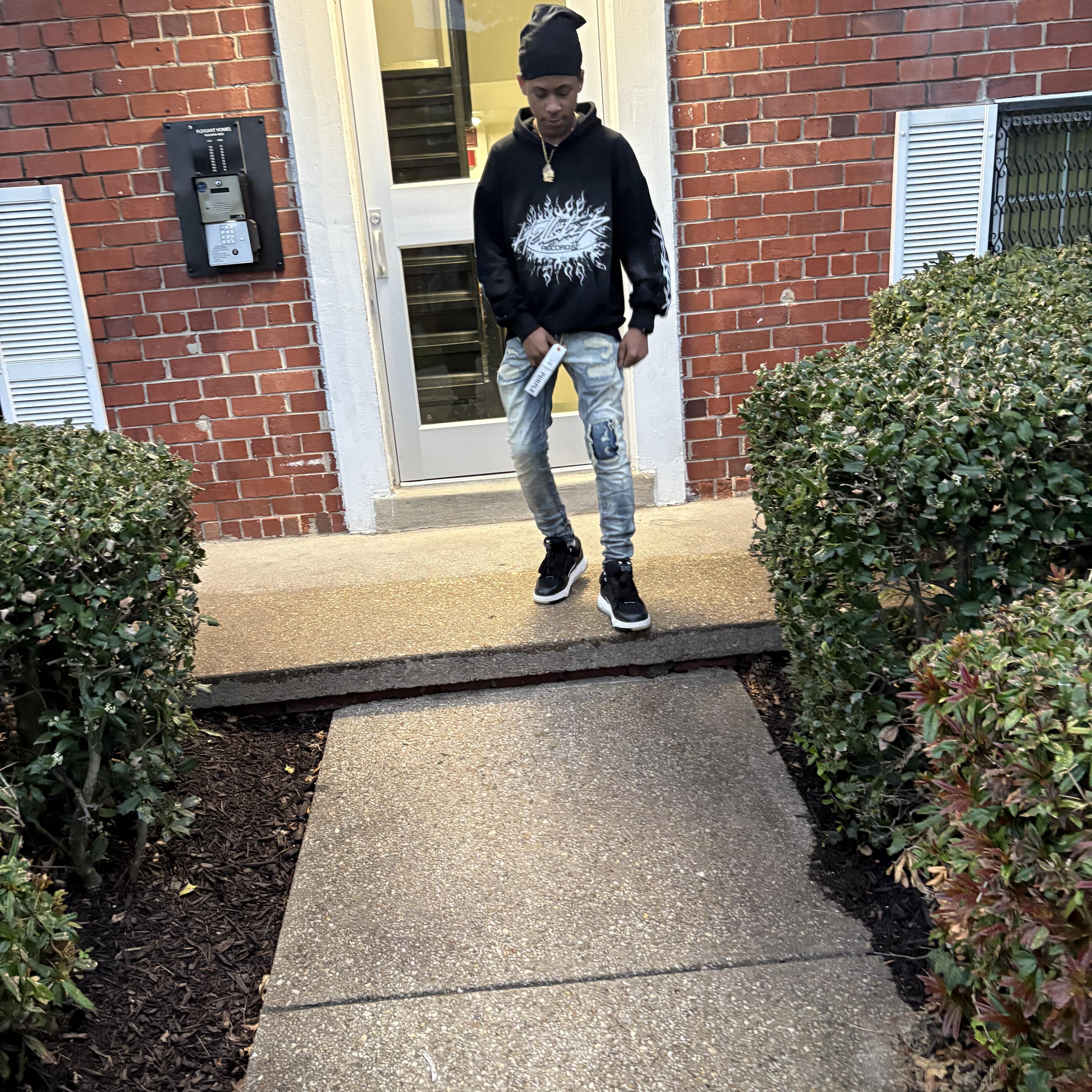 1’st tryn hop artwork
