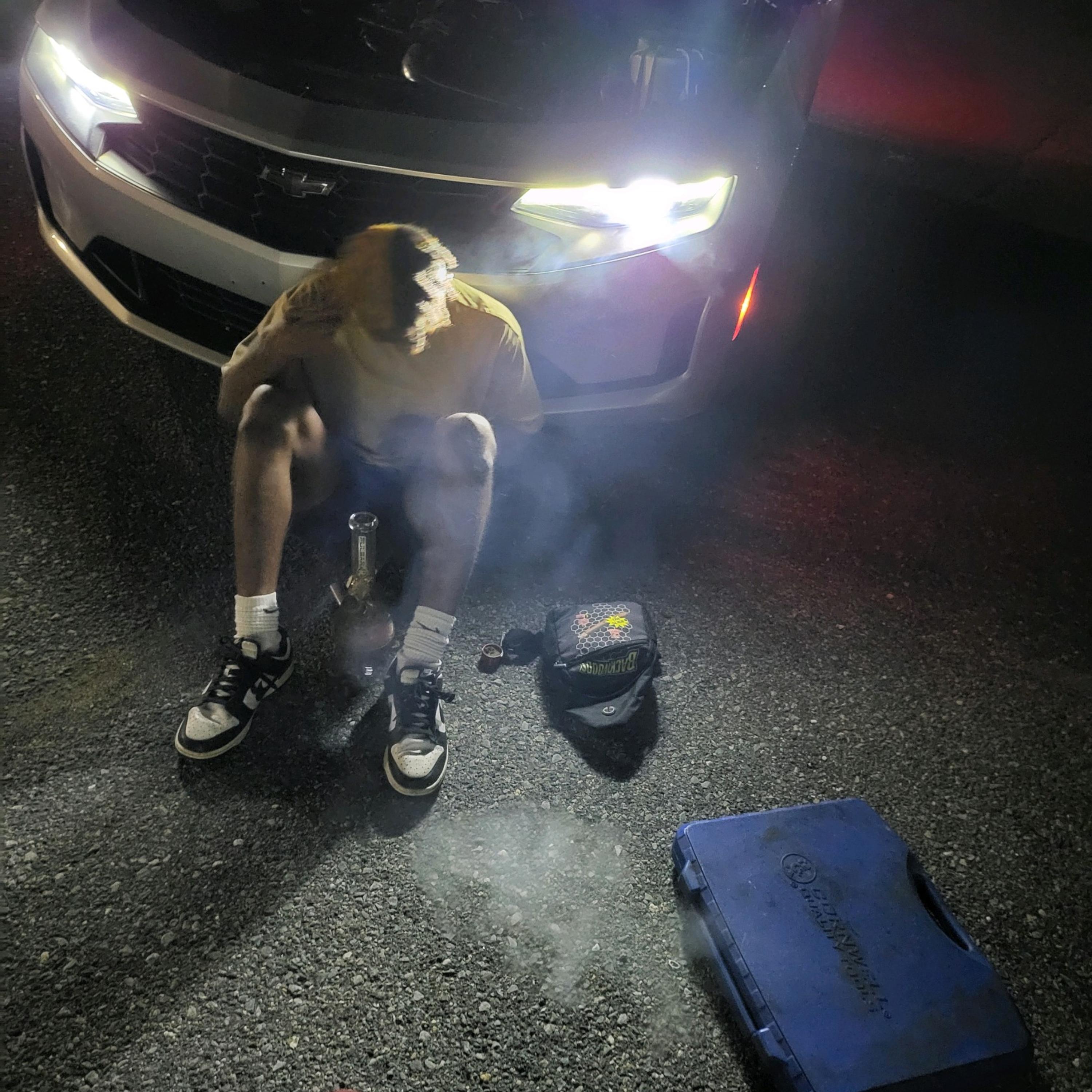 2 AM IN MV artwork