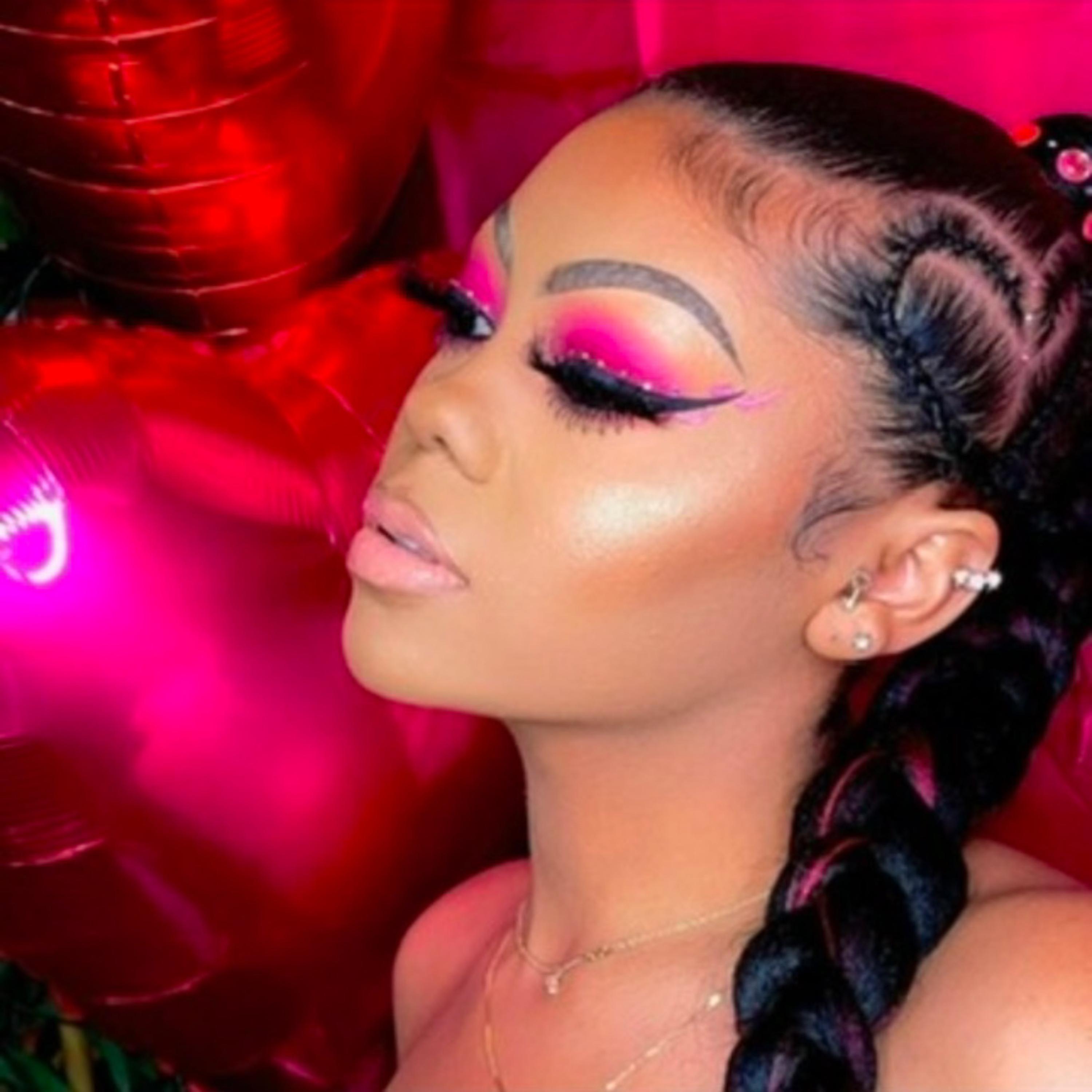 Baddie Vee Make U Mine - DtownQM
