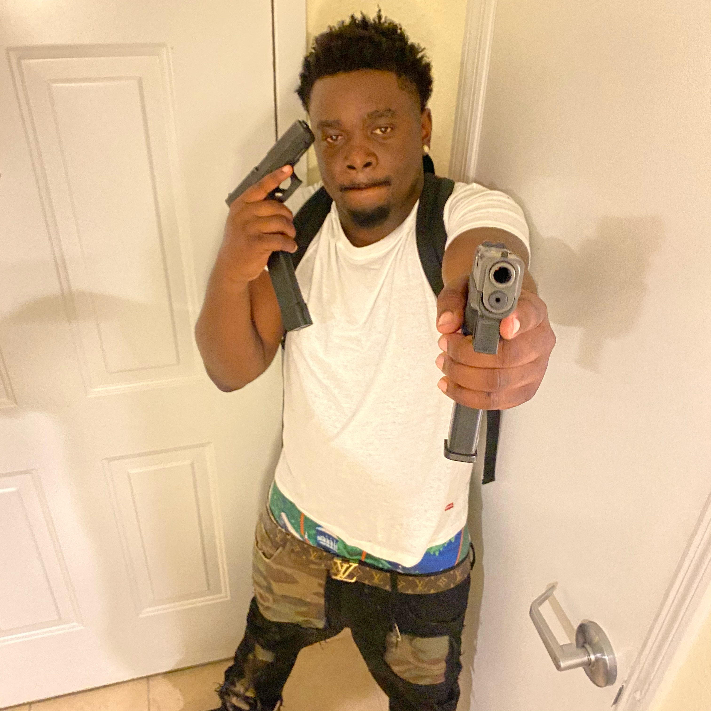 Outfit by Jayypee Scooter cover art