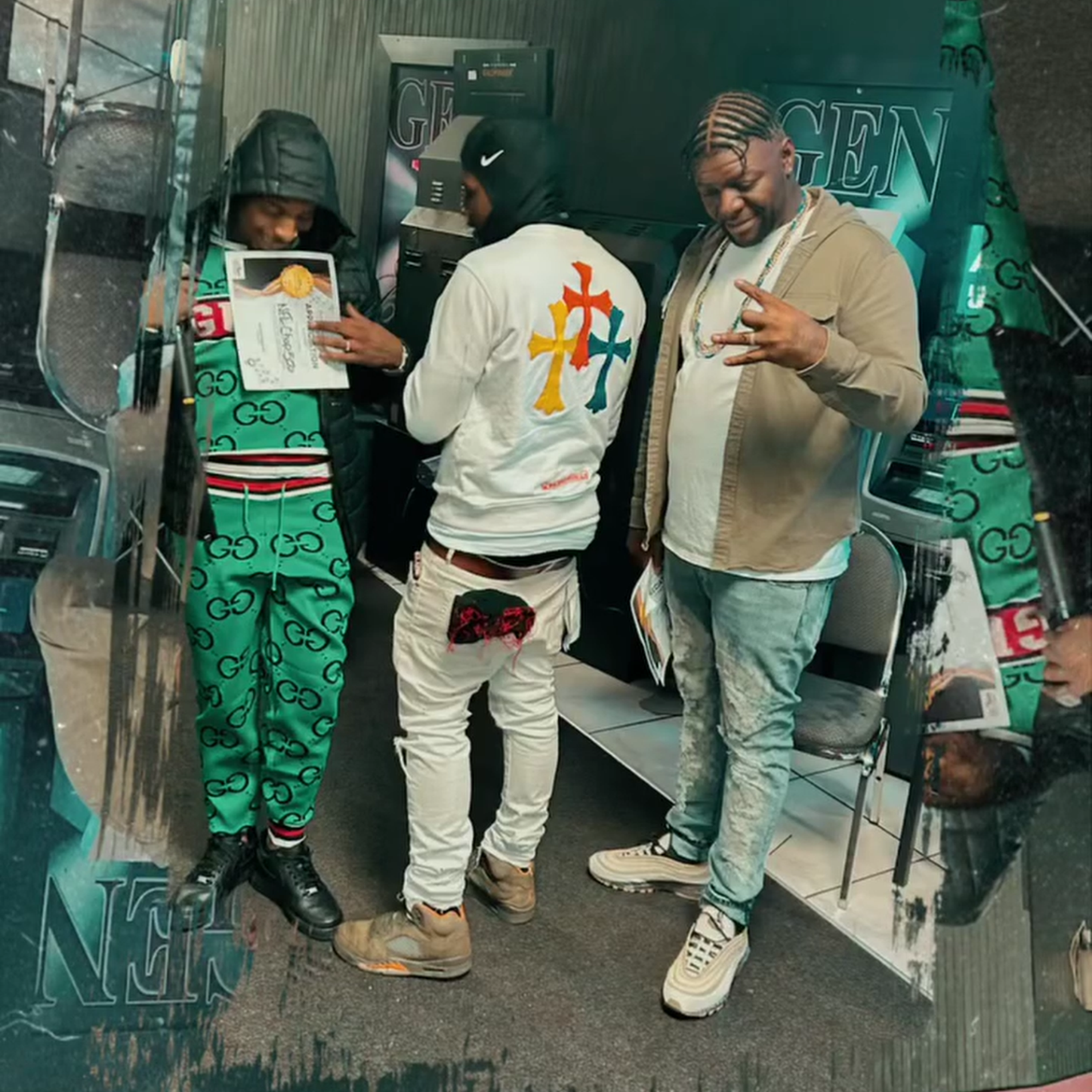 STMSBMEBLAXK artwork
