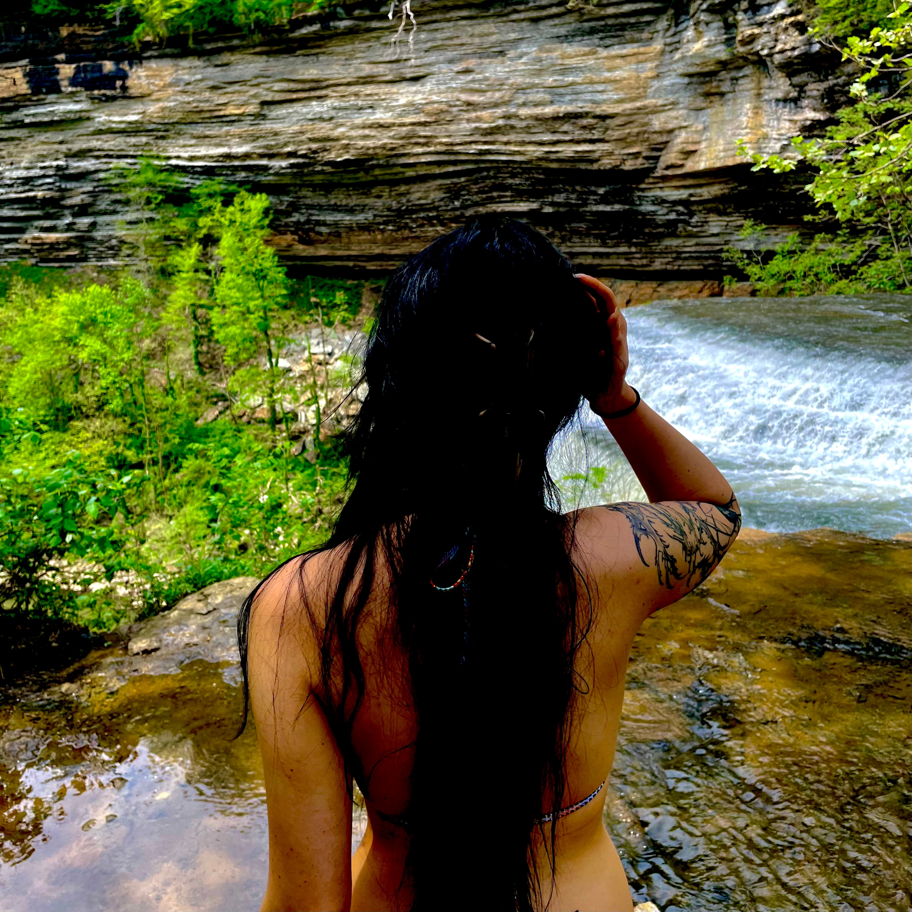 Can't Love It artwork