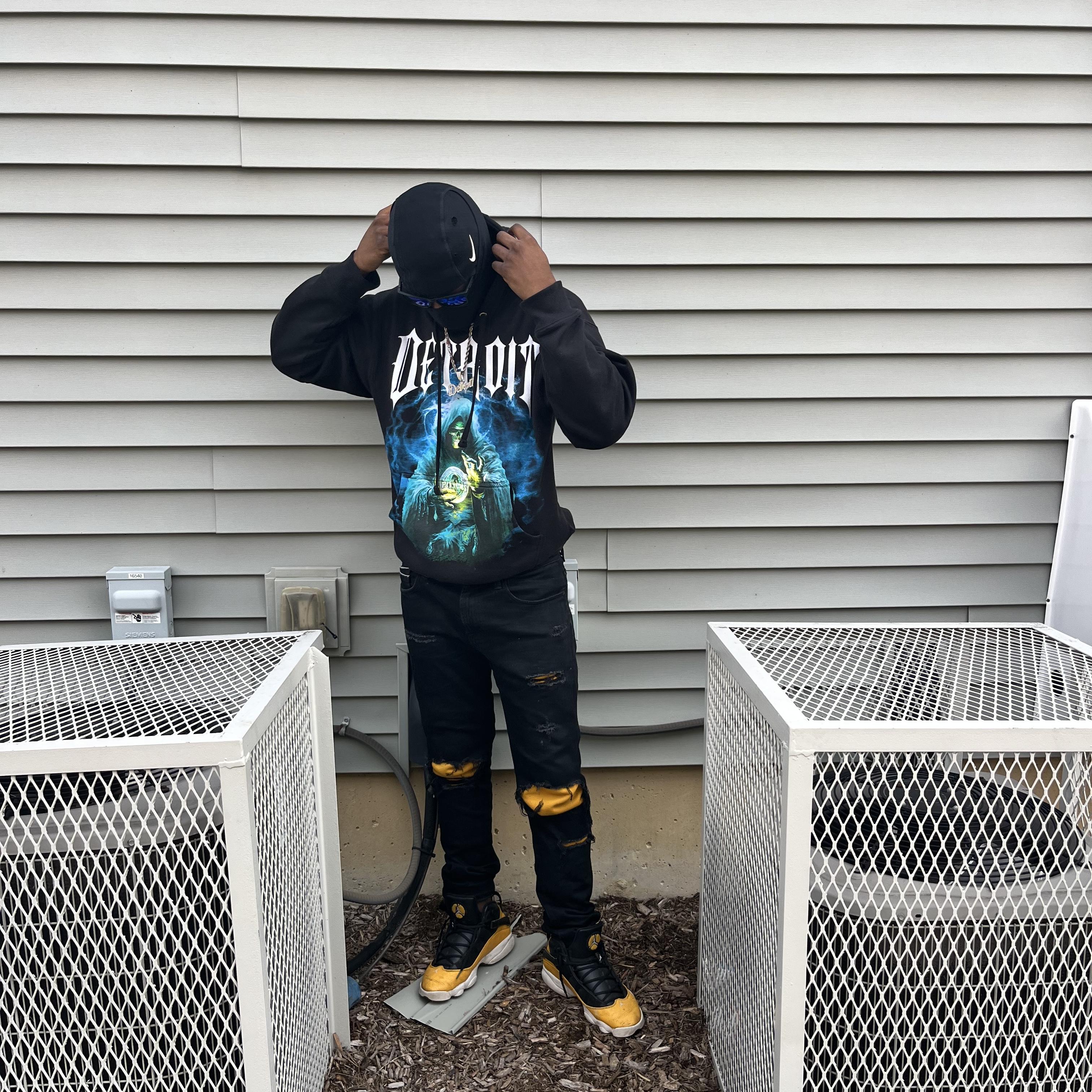Keep Me Out Yo Mentions artwork