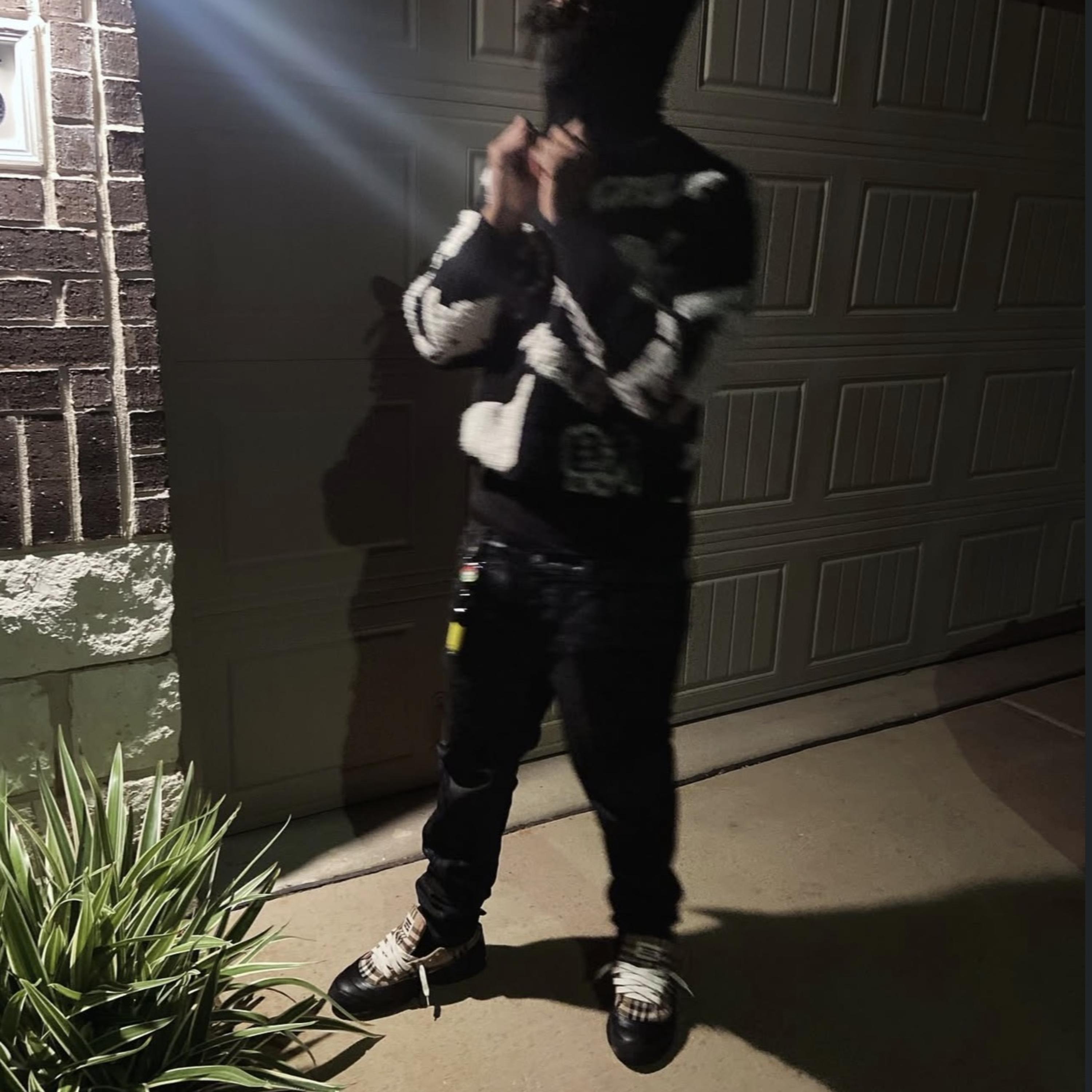 Derealmikey artwork