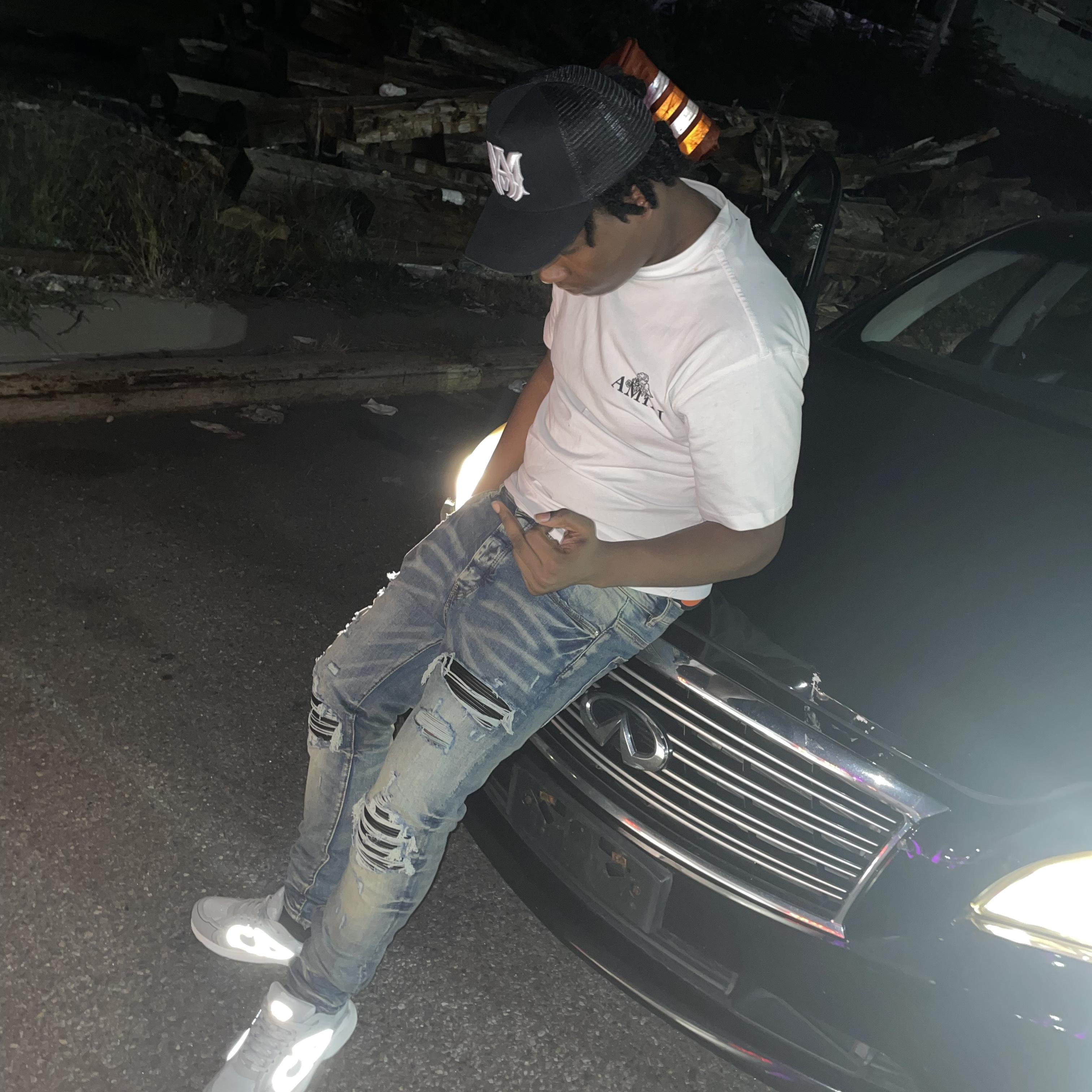 - GET ON HOTZ artwork