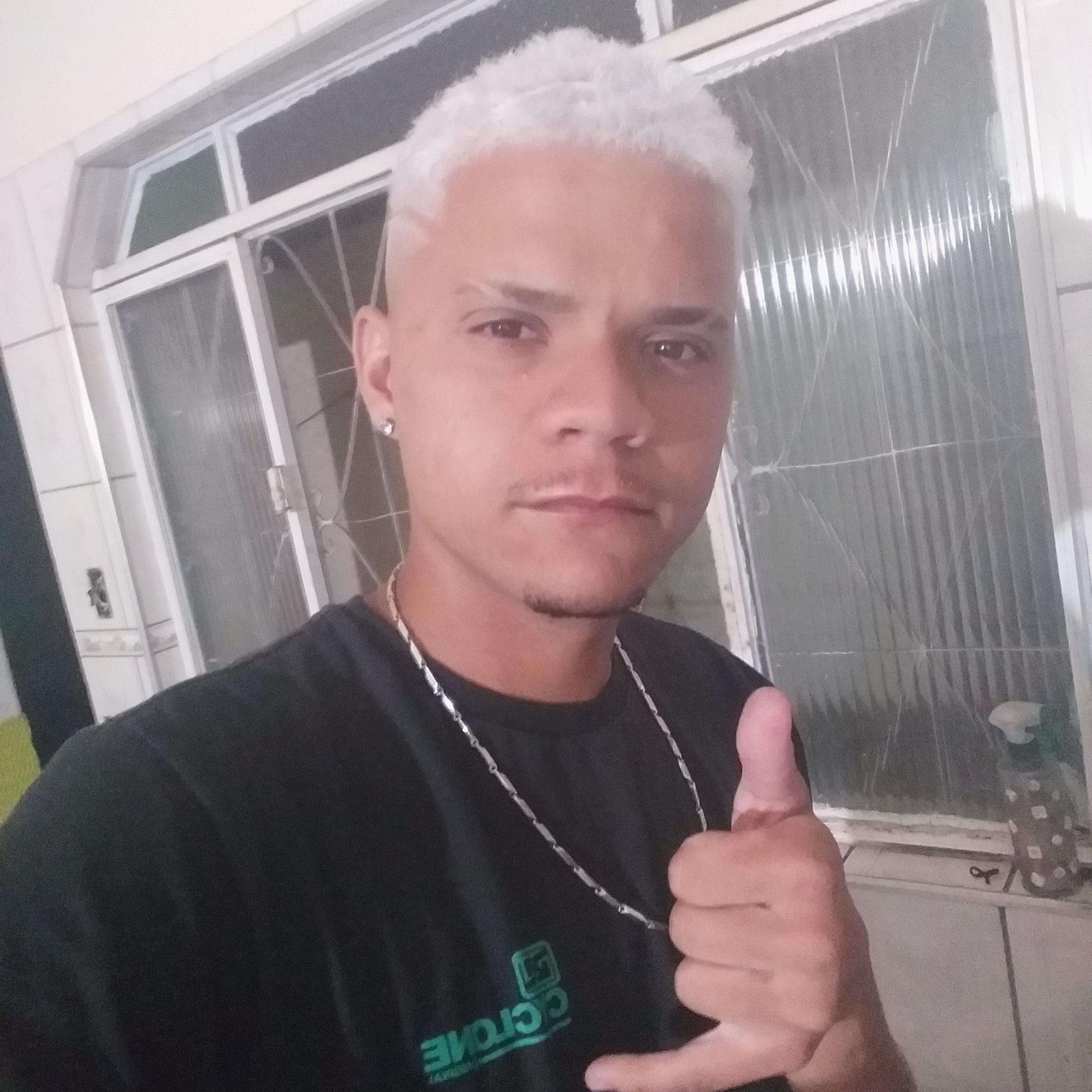 MT-ABRE A PORTA  V4I LA PRA DENTRO artwork