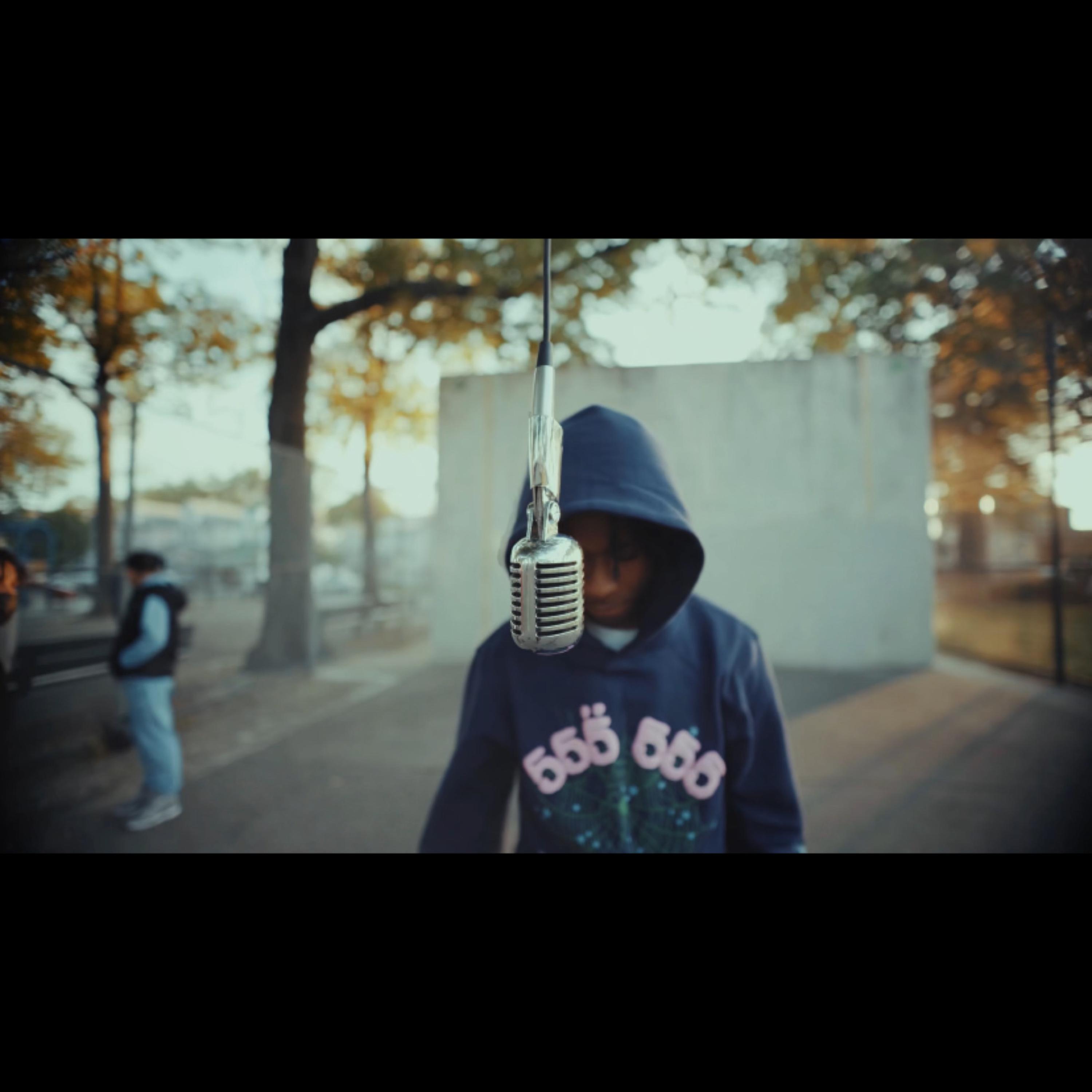 Nowhere To Run (Live Performance) artwork