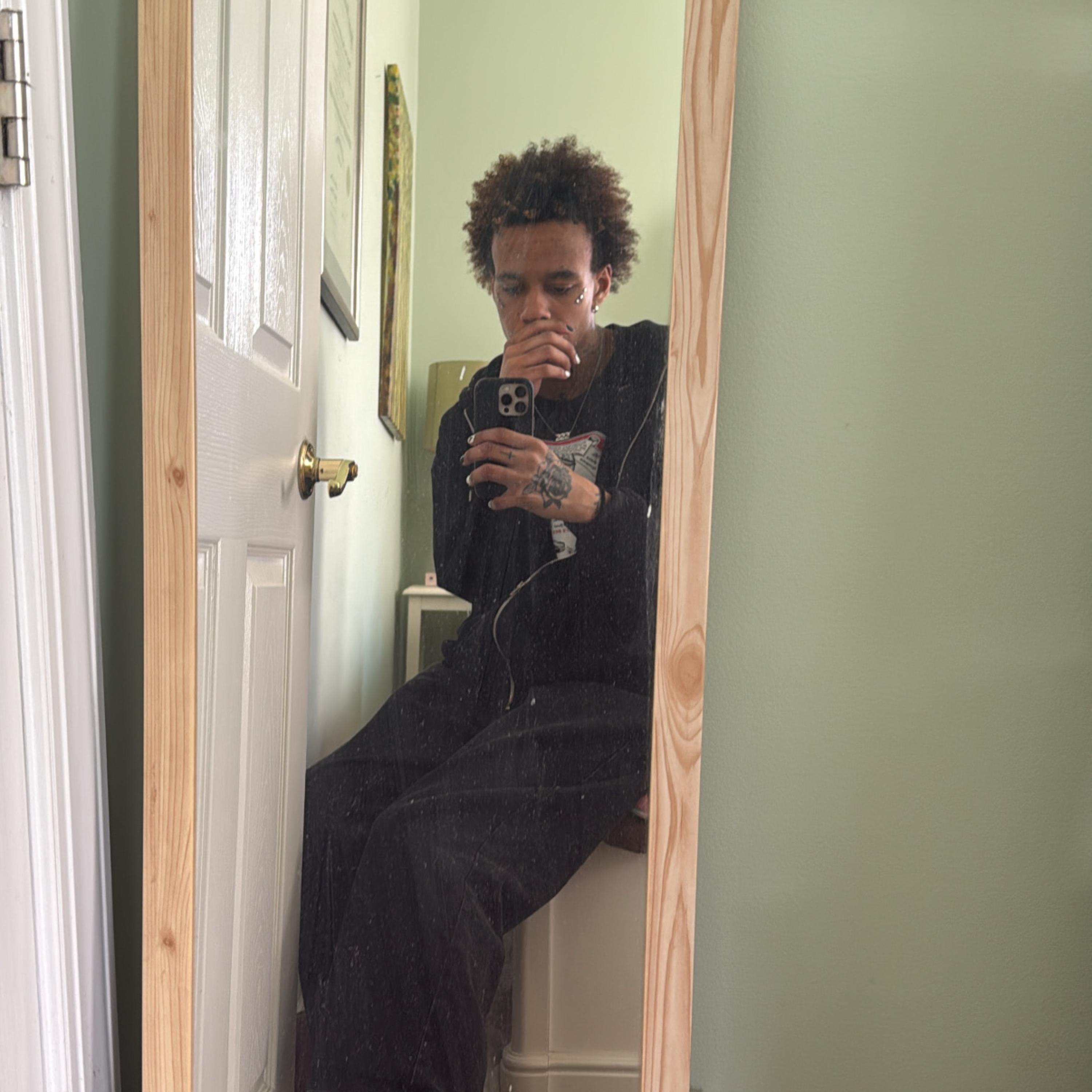Tired Of Looking At Your Instagram (demo) artwork