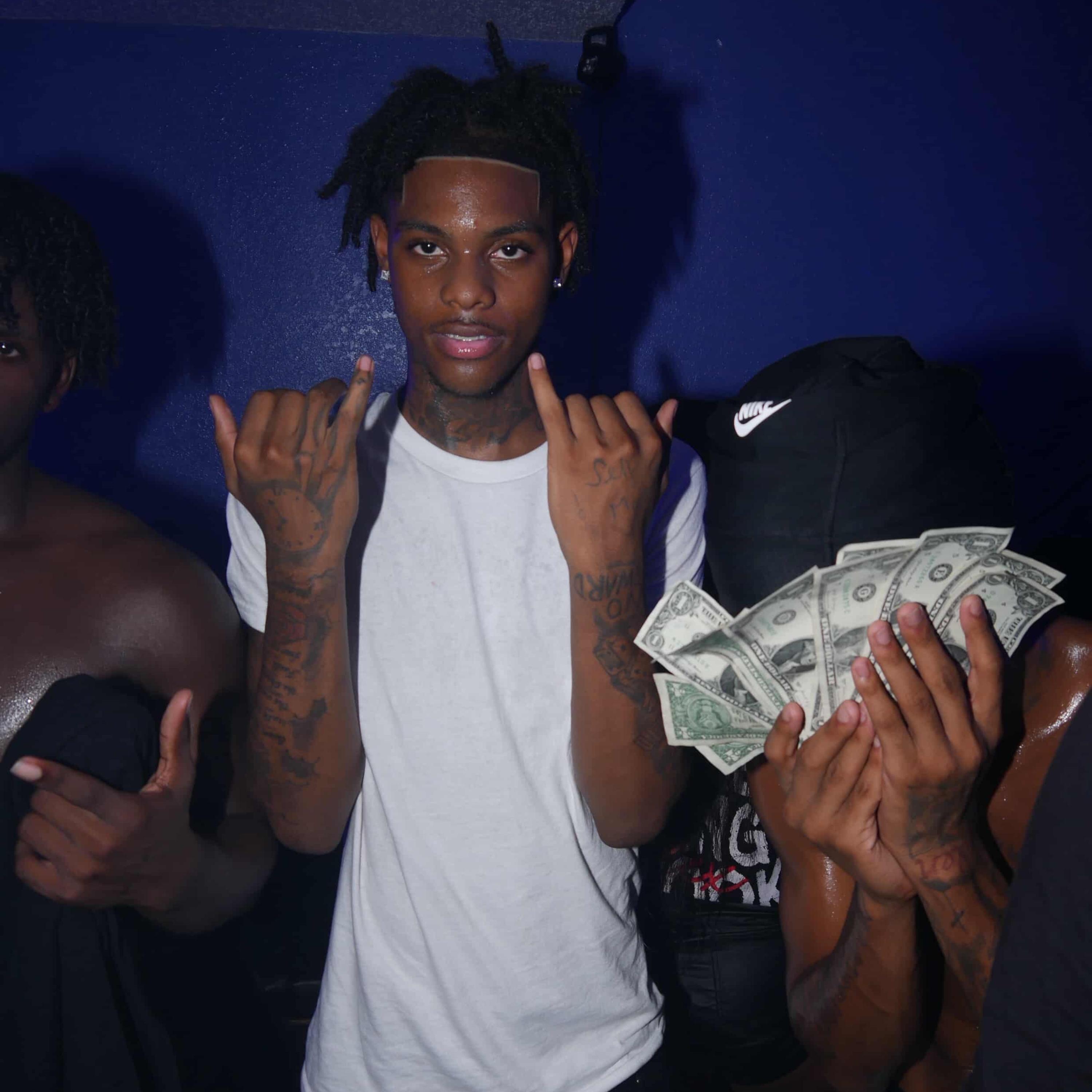Free Hotboaa artwork