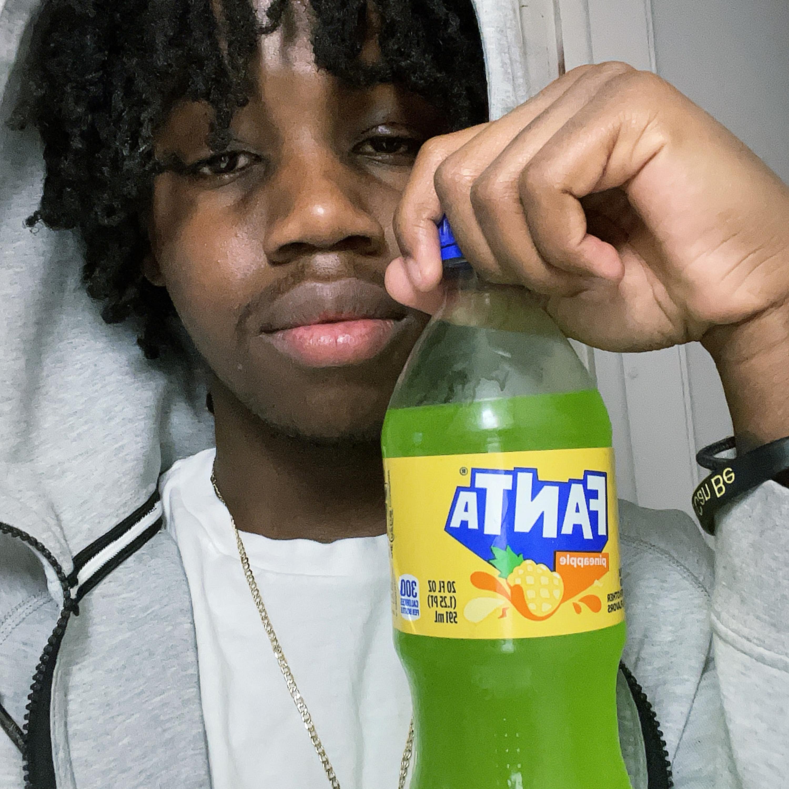 Pineapple Fanta artwork