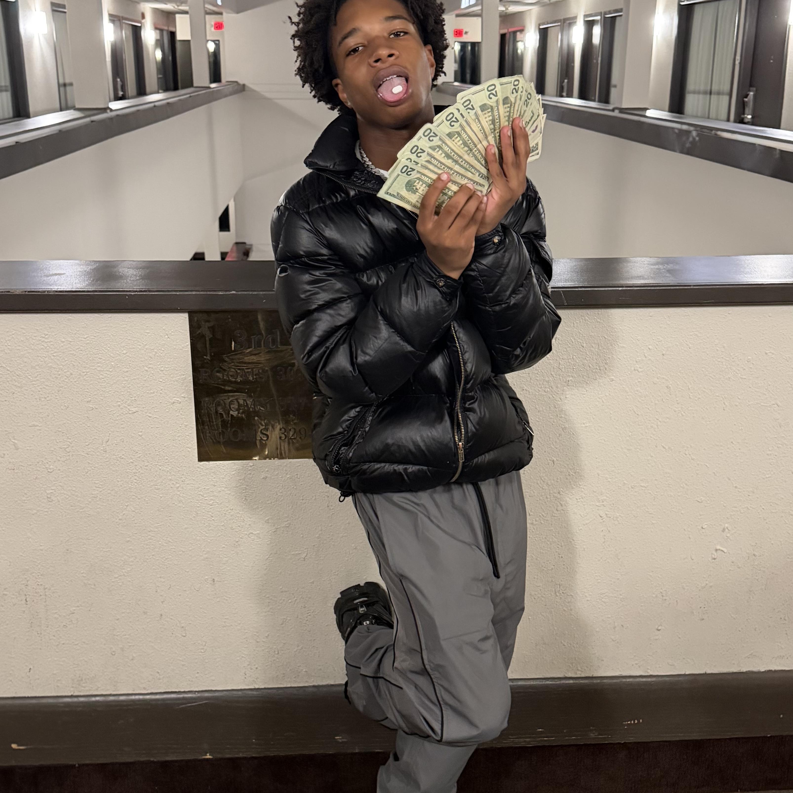 Tryna get rich artwork