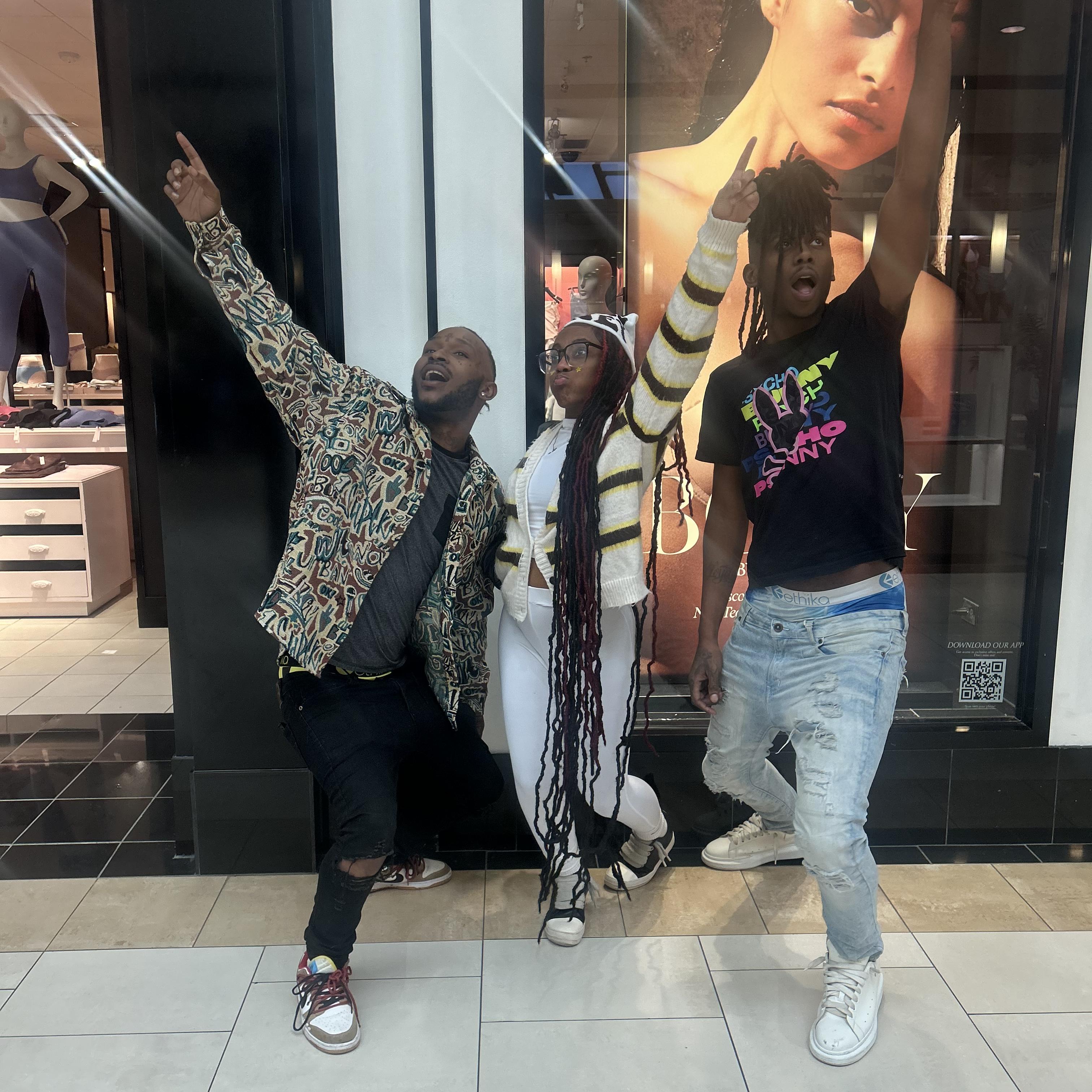 Make A Bitch Move artwork