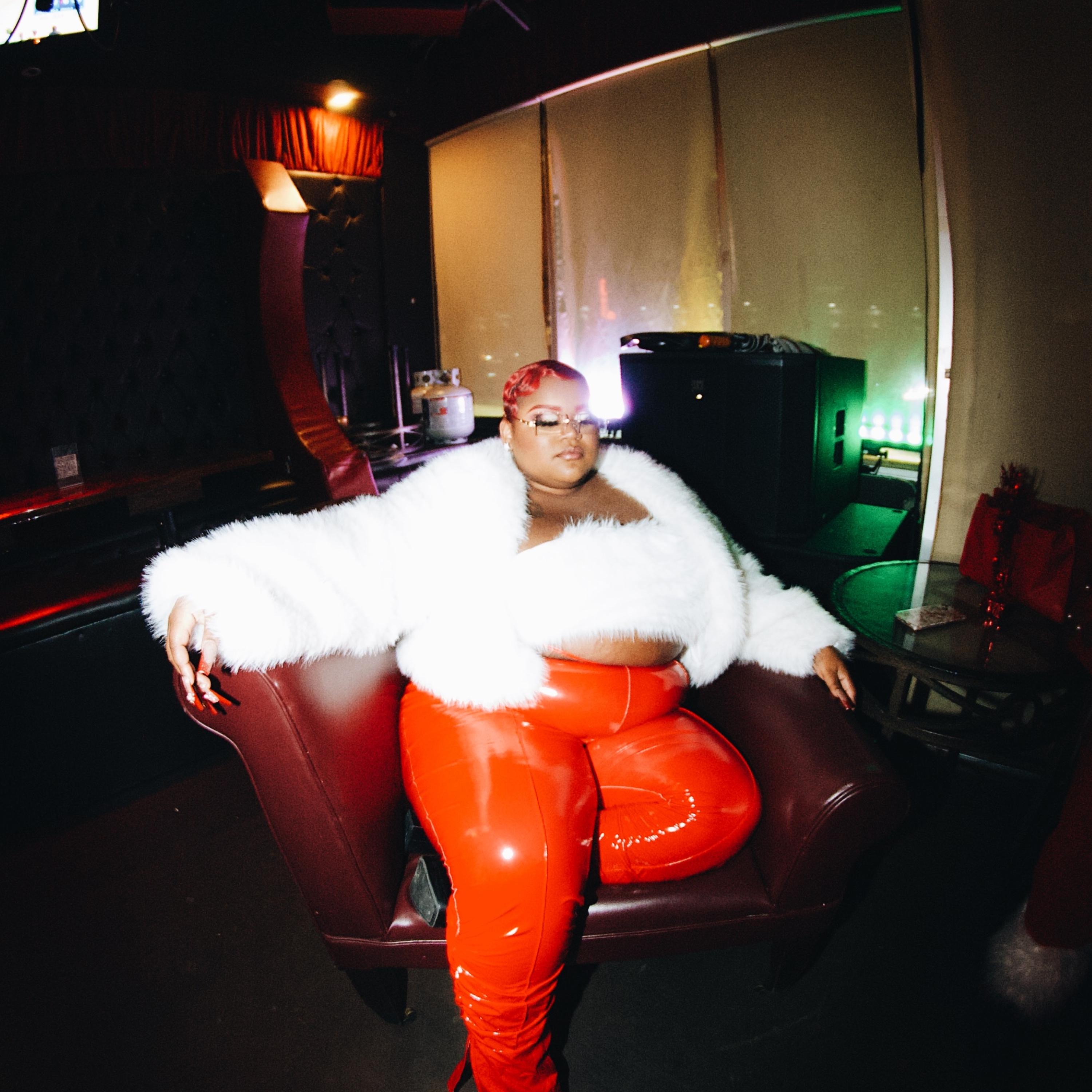 Pretty Hot And Thixtape Vol. 2 artwork