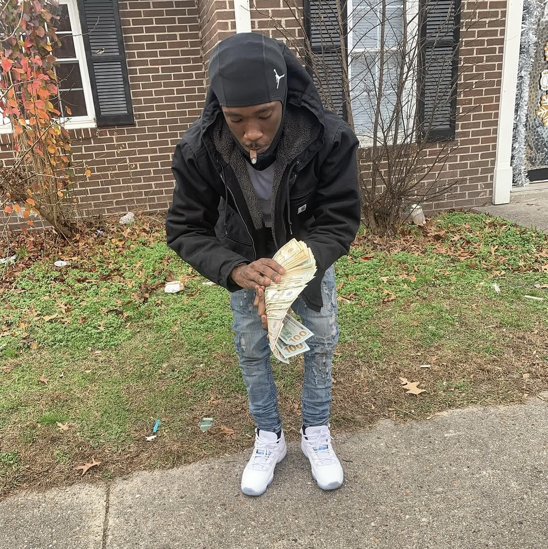 Jay Sakchasin