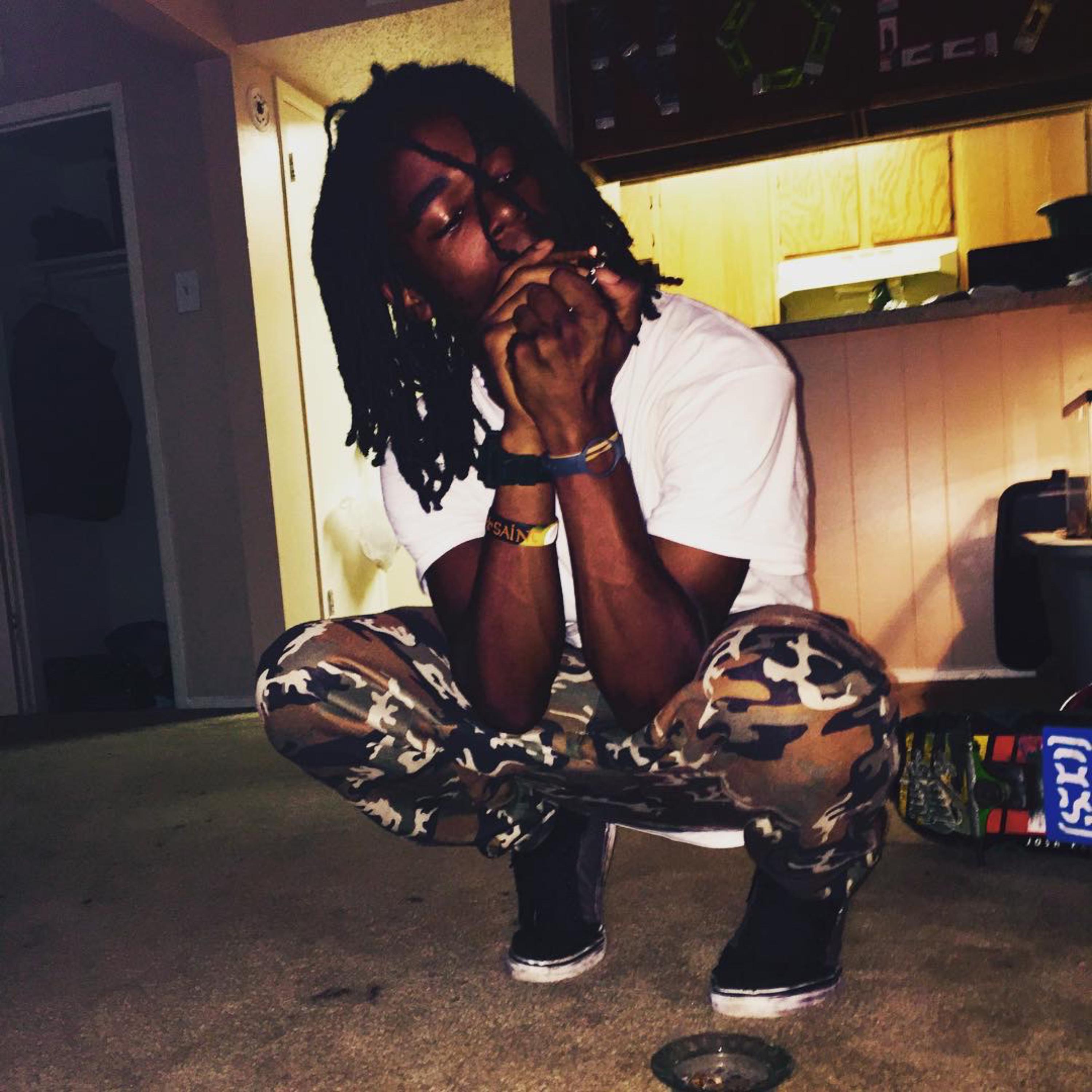Ea$T 5 $ide 0 $ection 4 by Yunq Deezi cover art