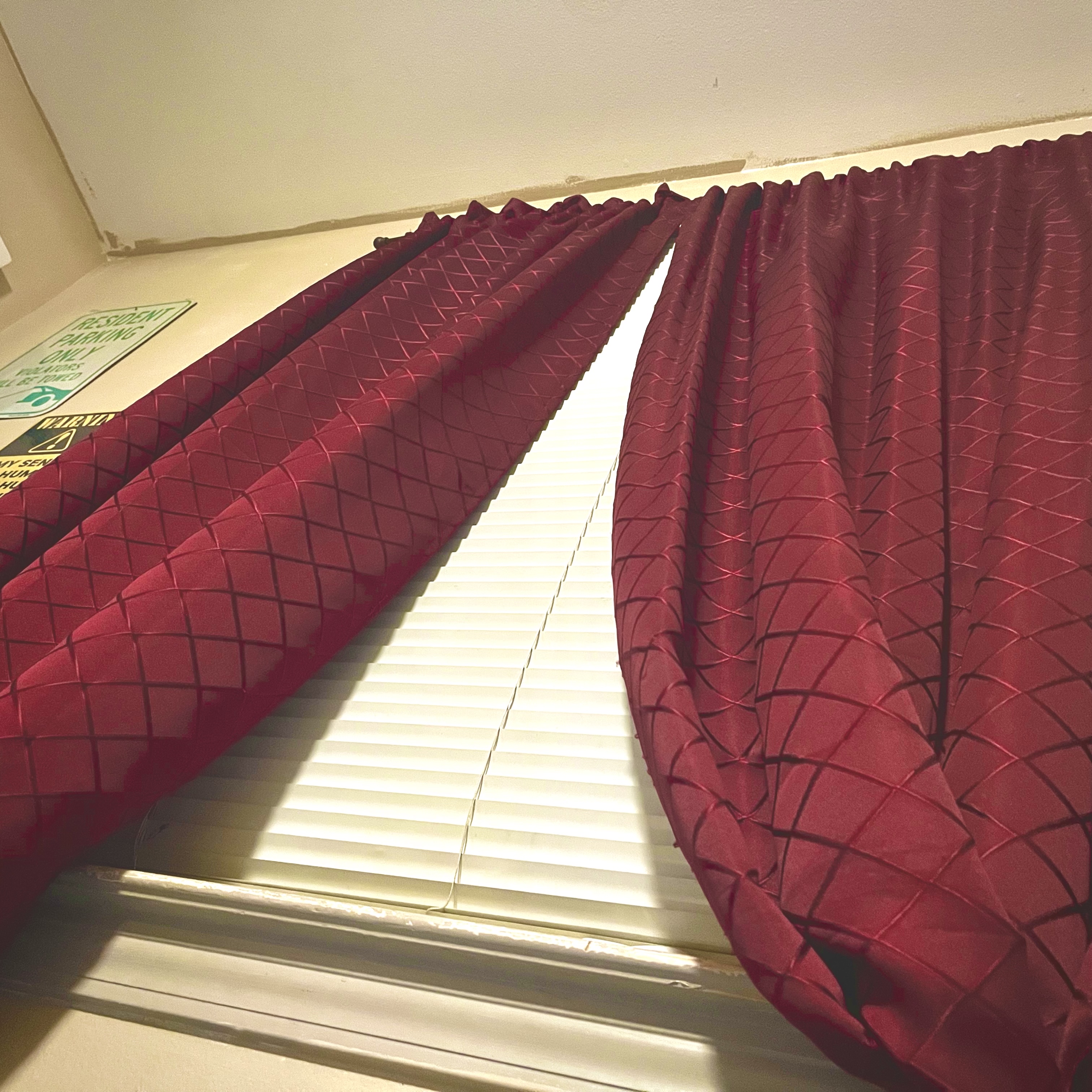 Curtains by Onteryl cover art