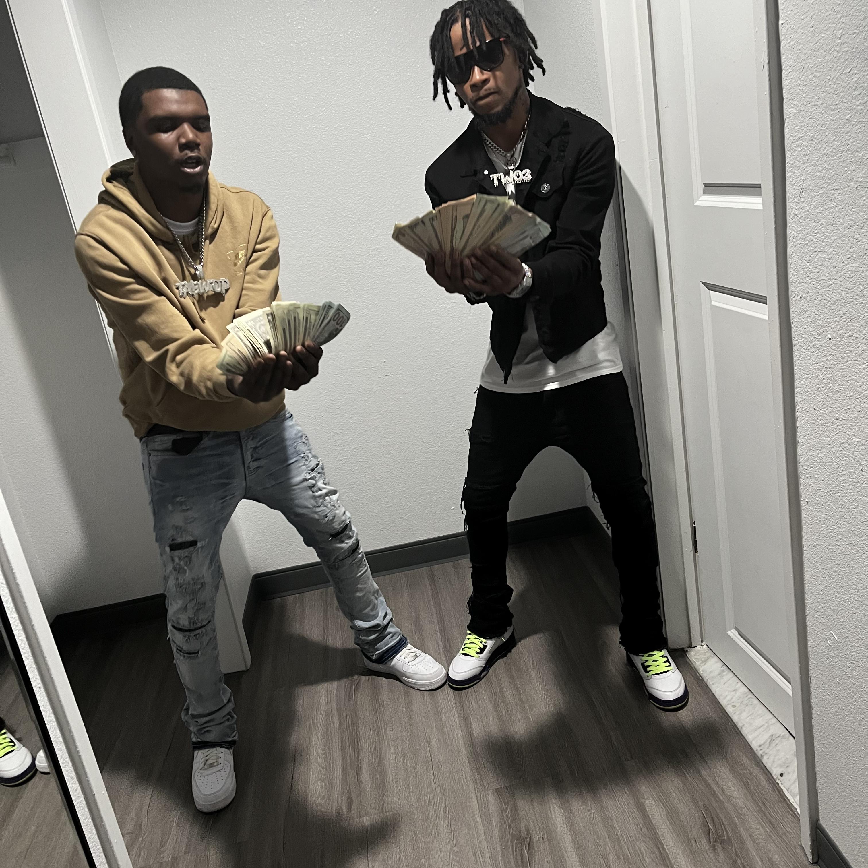 Mud Brothers artwork