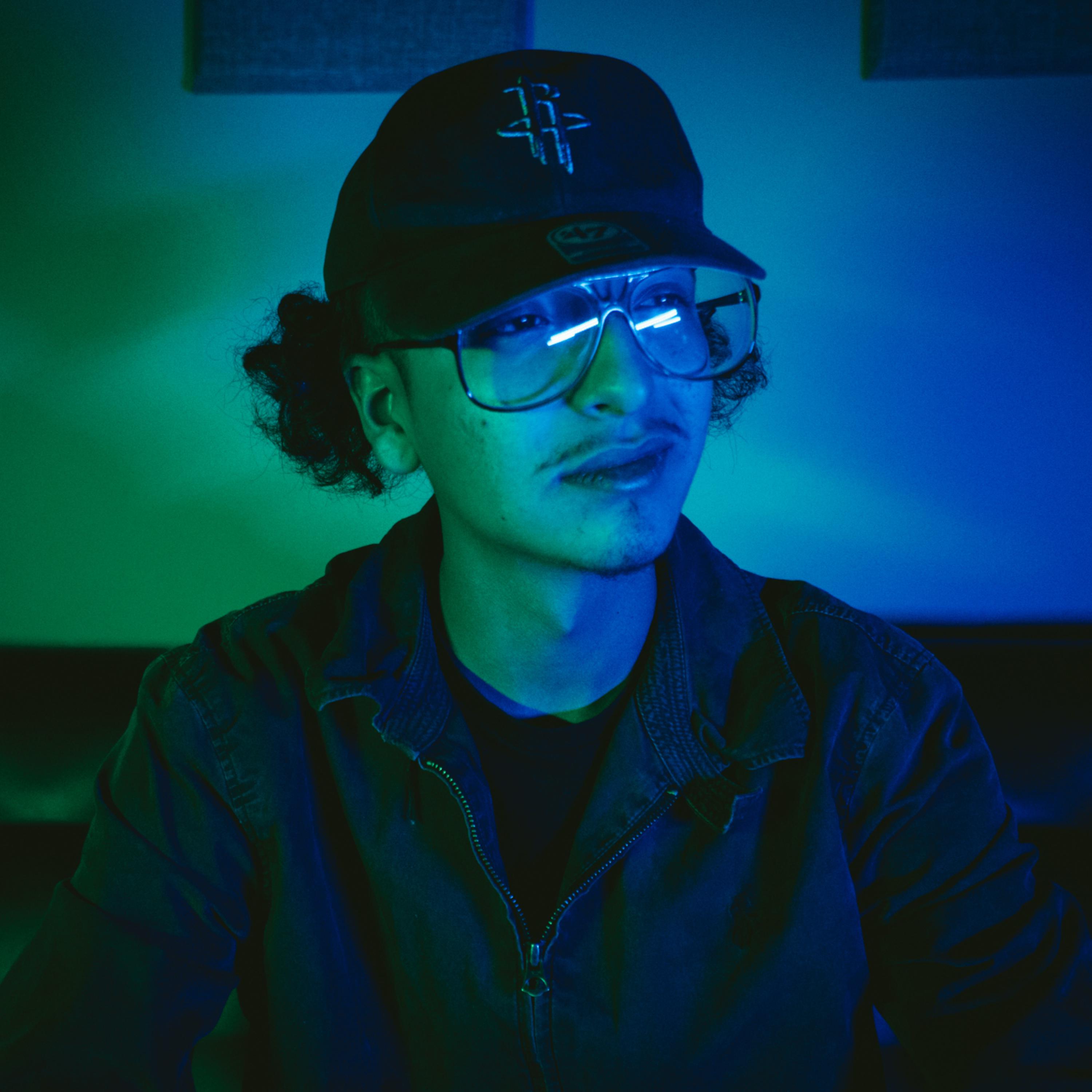 Ella Fuma Marijuana artwork