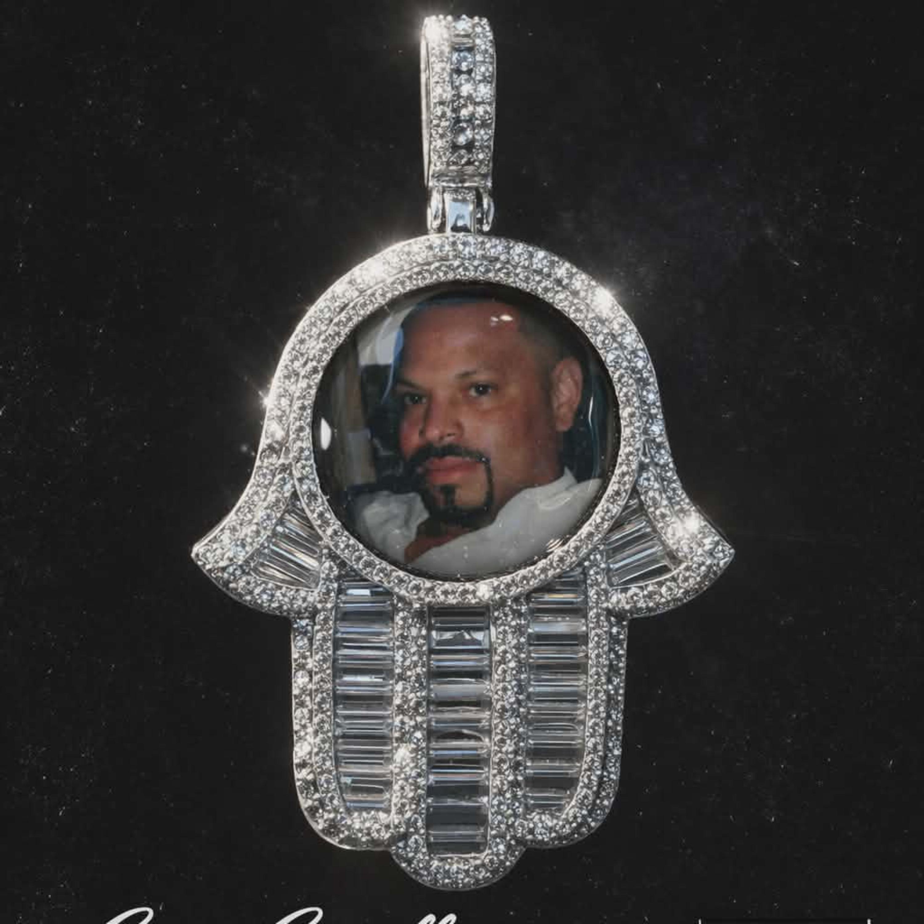 Papa Red artwork