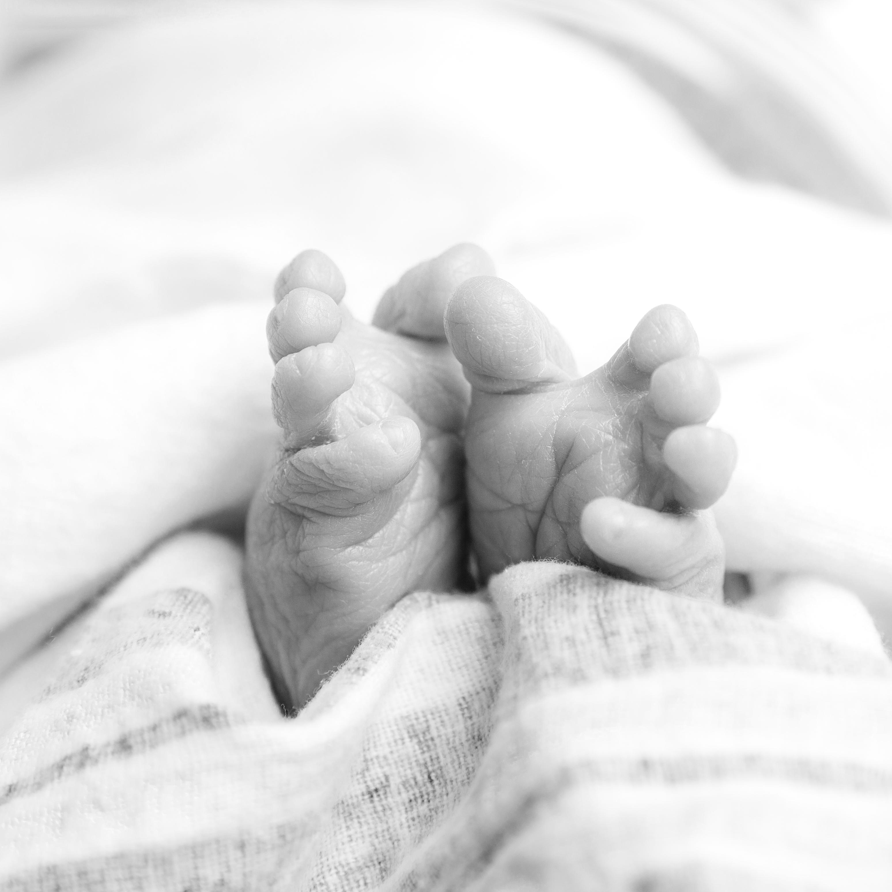 Don’t You Cry artwork