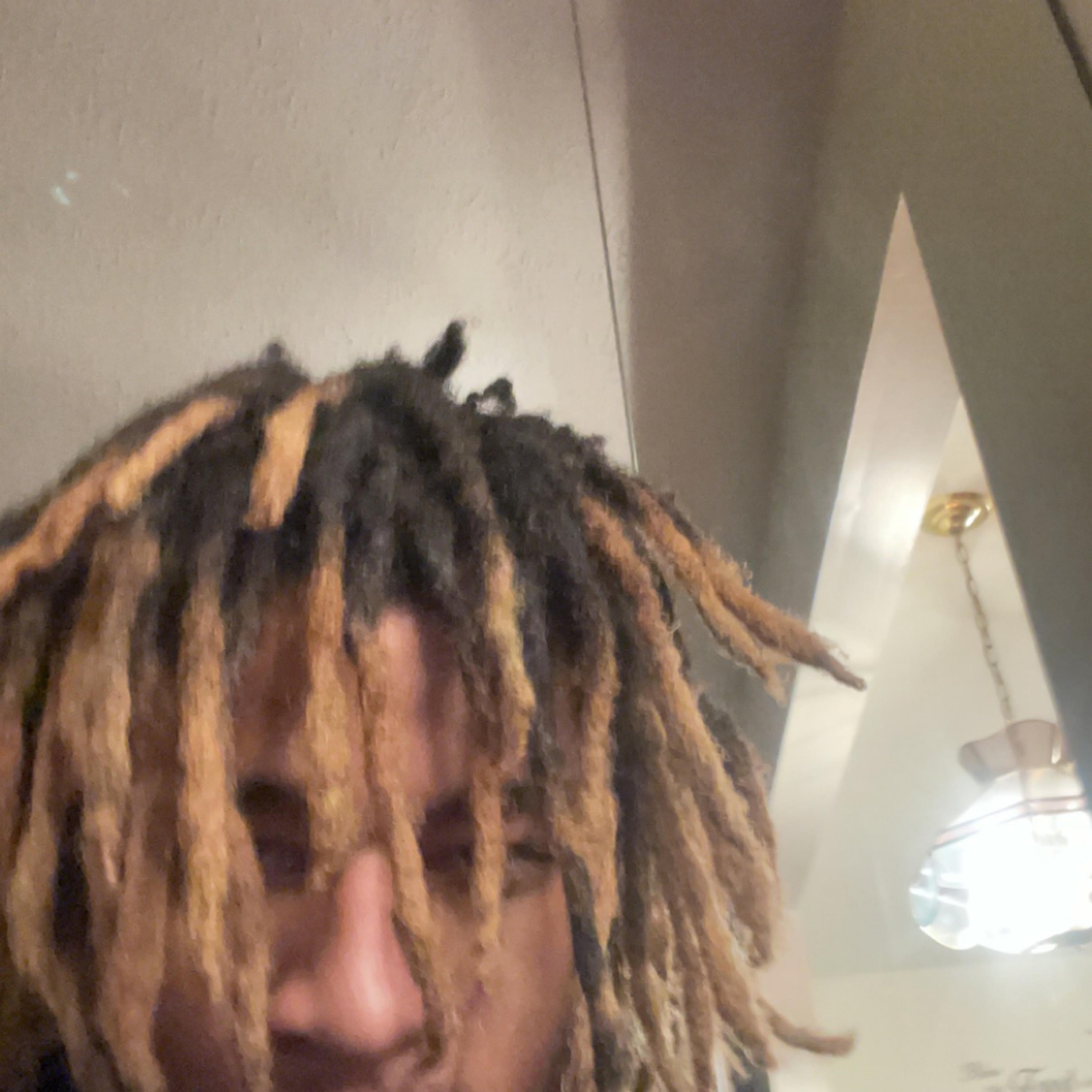 Luv It When They Run artwork