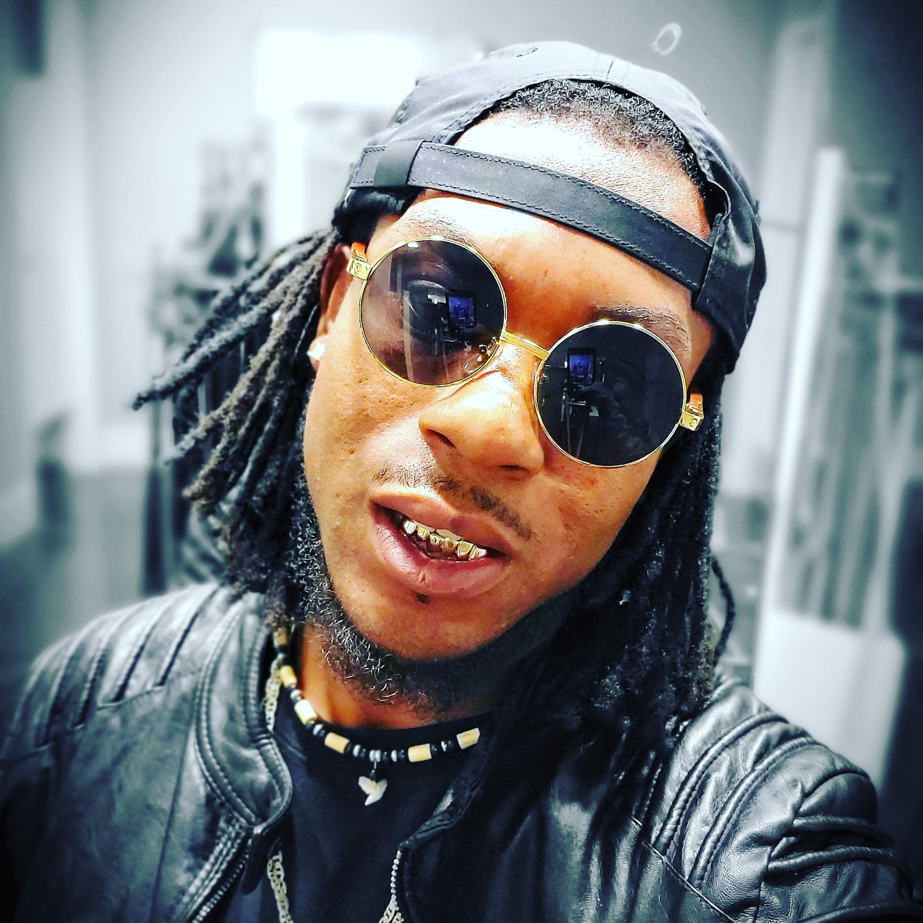Thug Azz Bit by Dreadheadvarlo  cover art