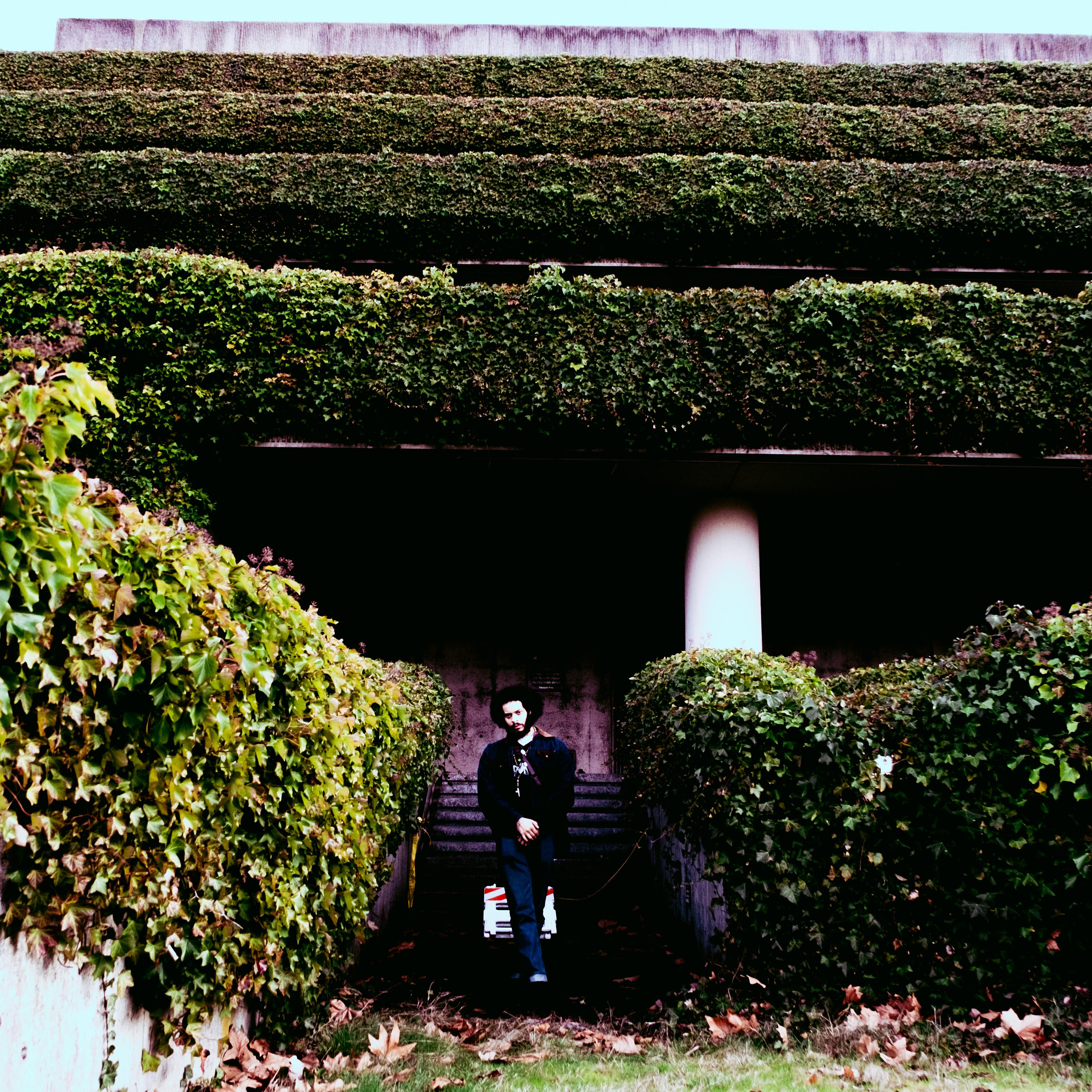 I Walk In Duh Spot artwork