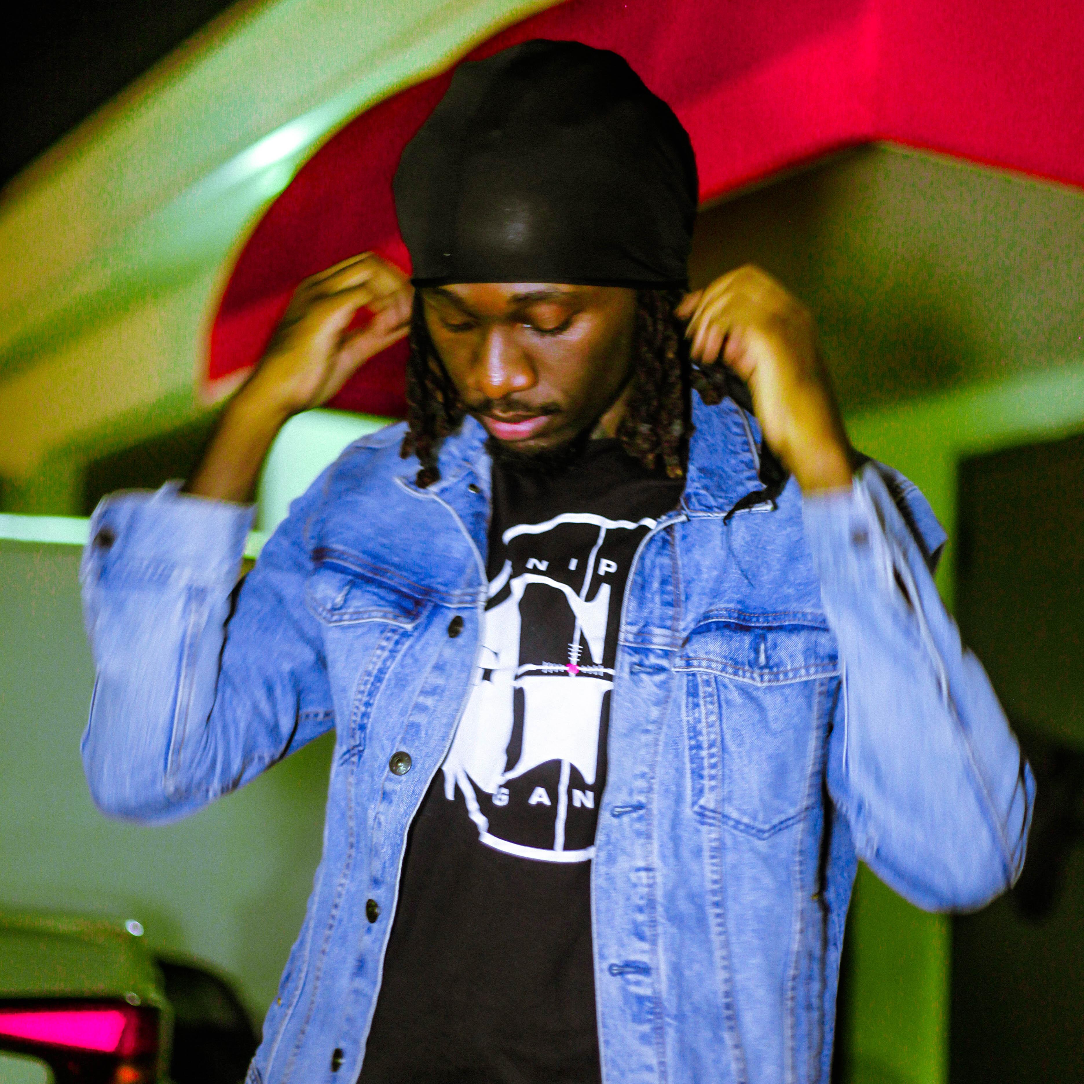 Look @ Me Now artwork