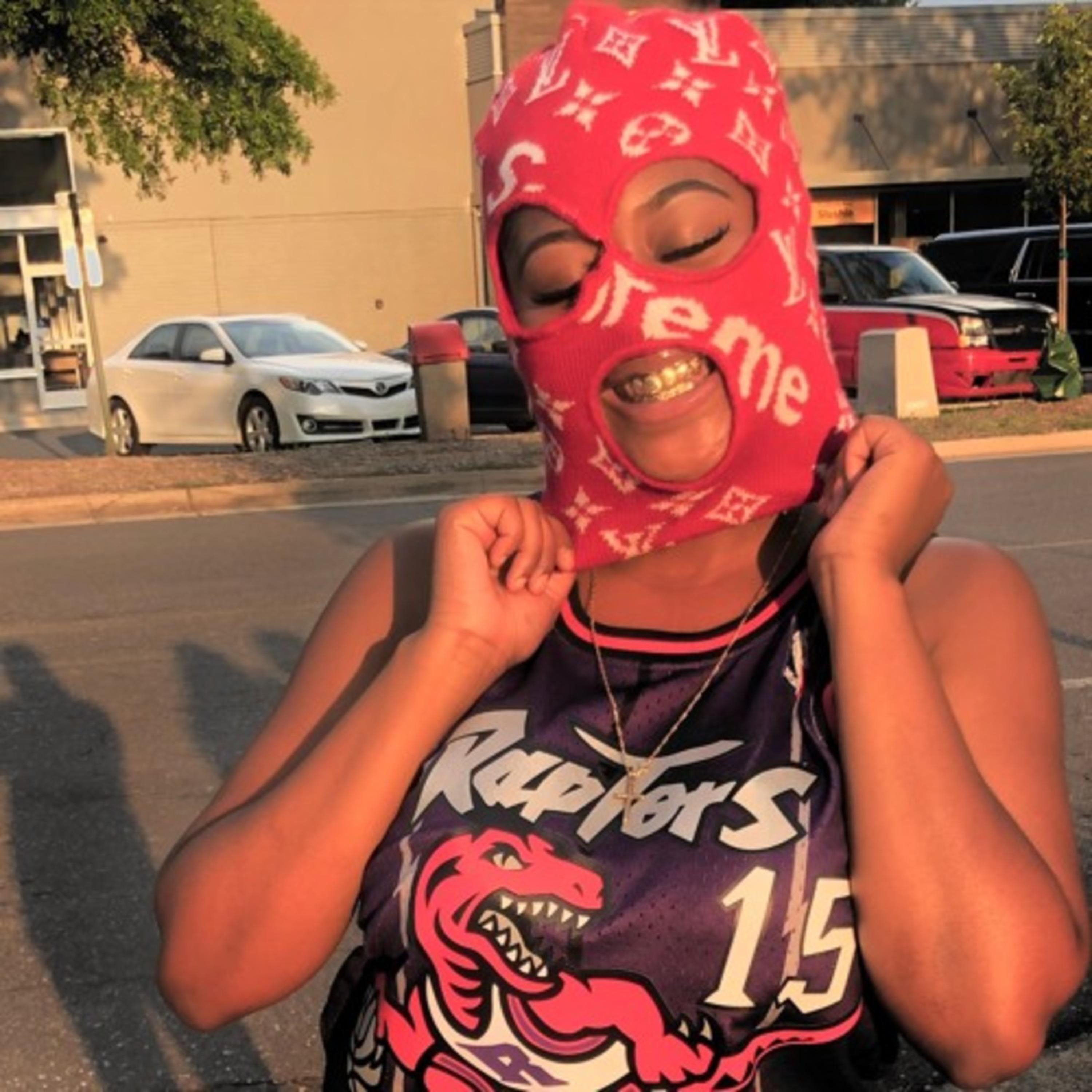 Female4vegas artwork