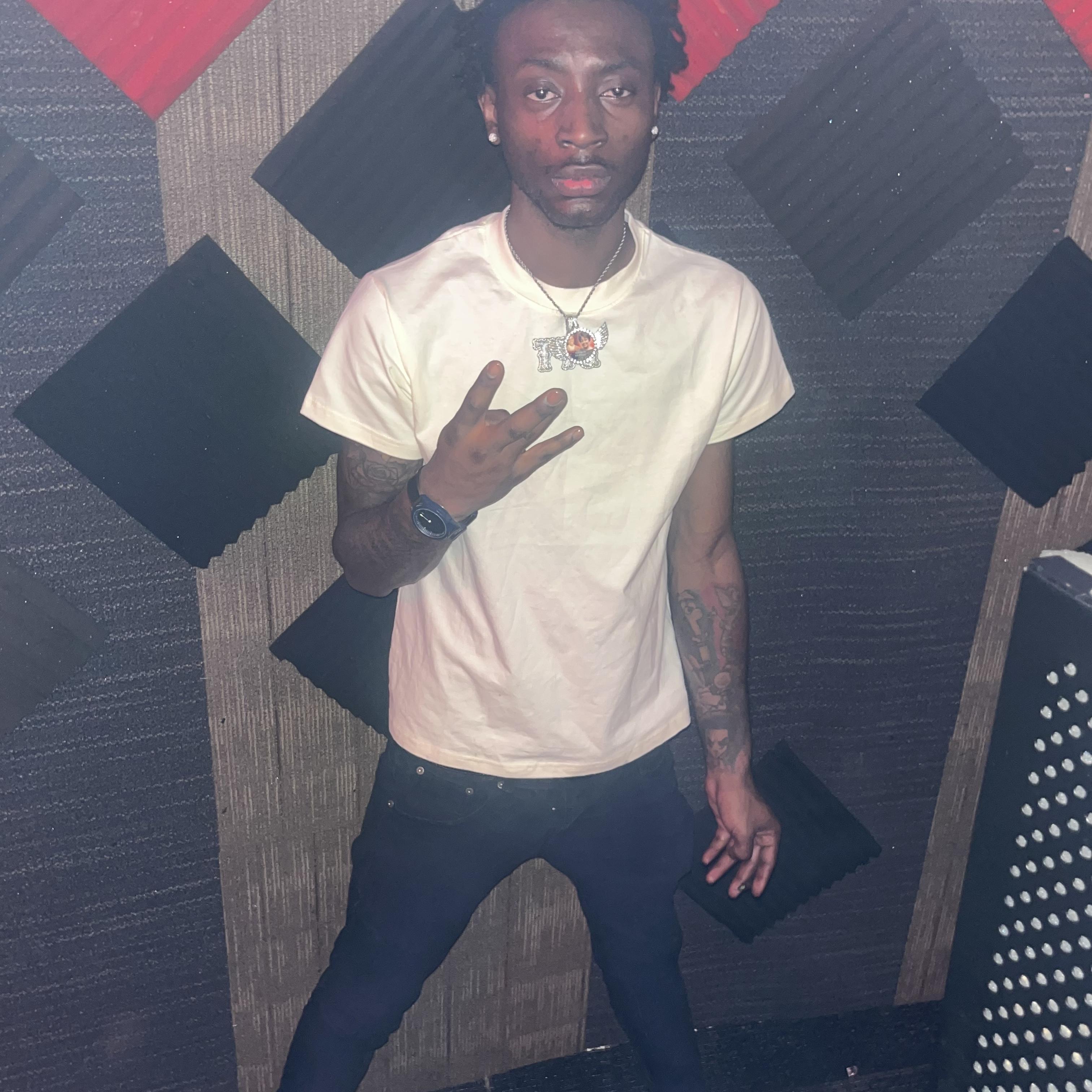 TeeBumpedThisHo by TeeDeeTTG cover art