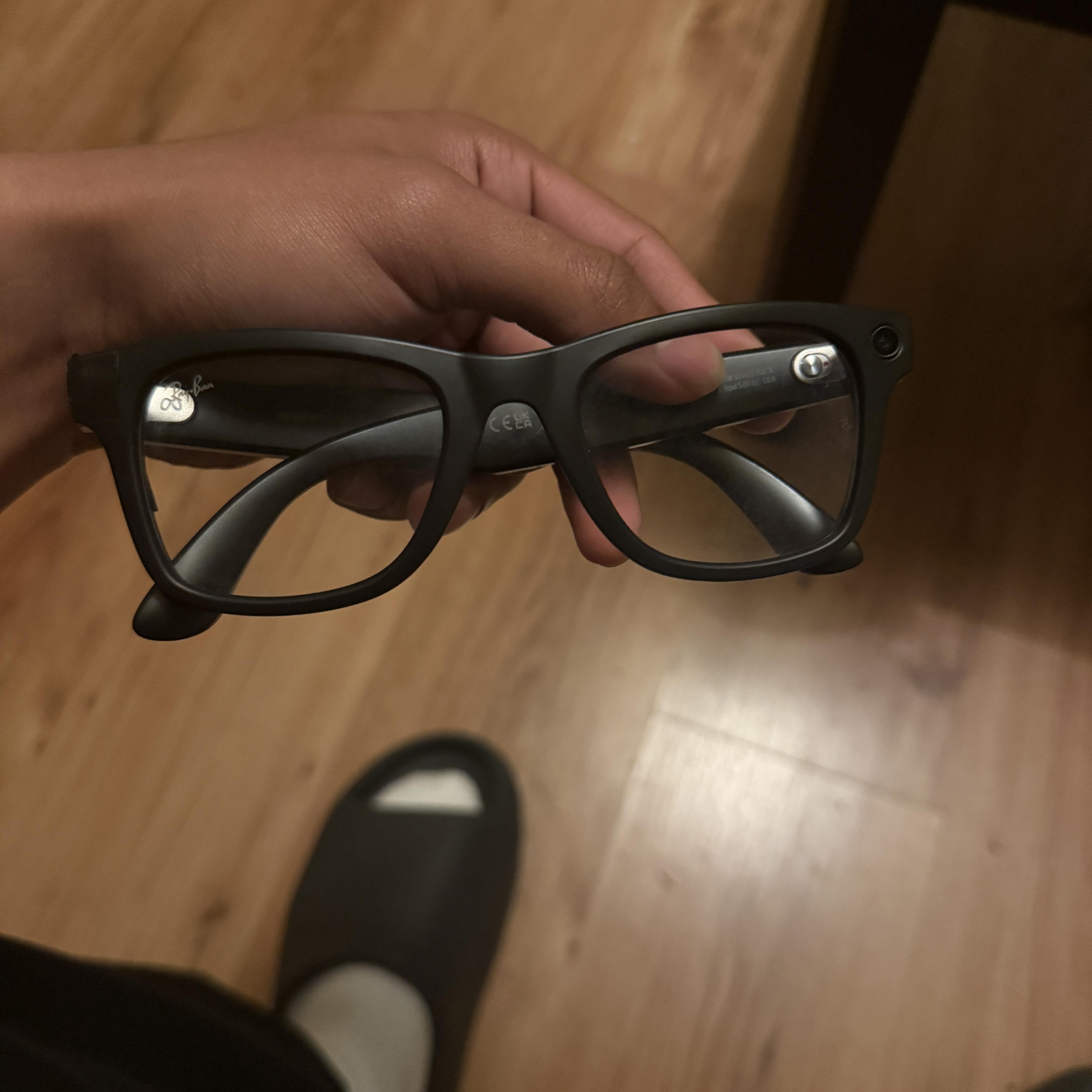 HATEMECUZUAINTME artwork