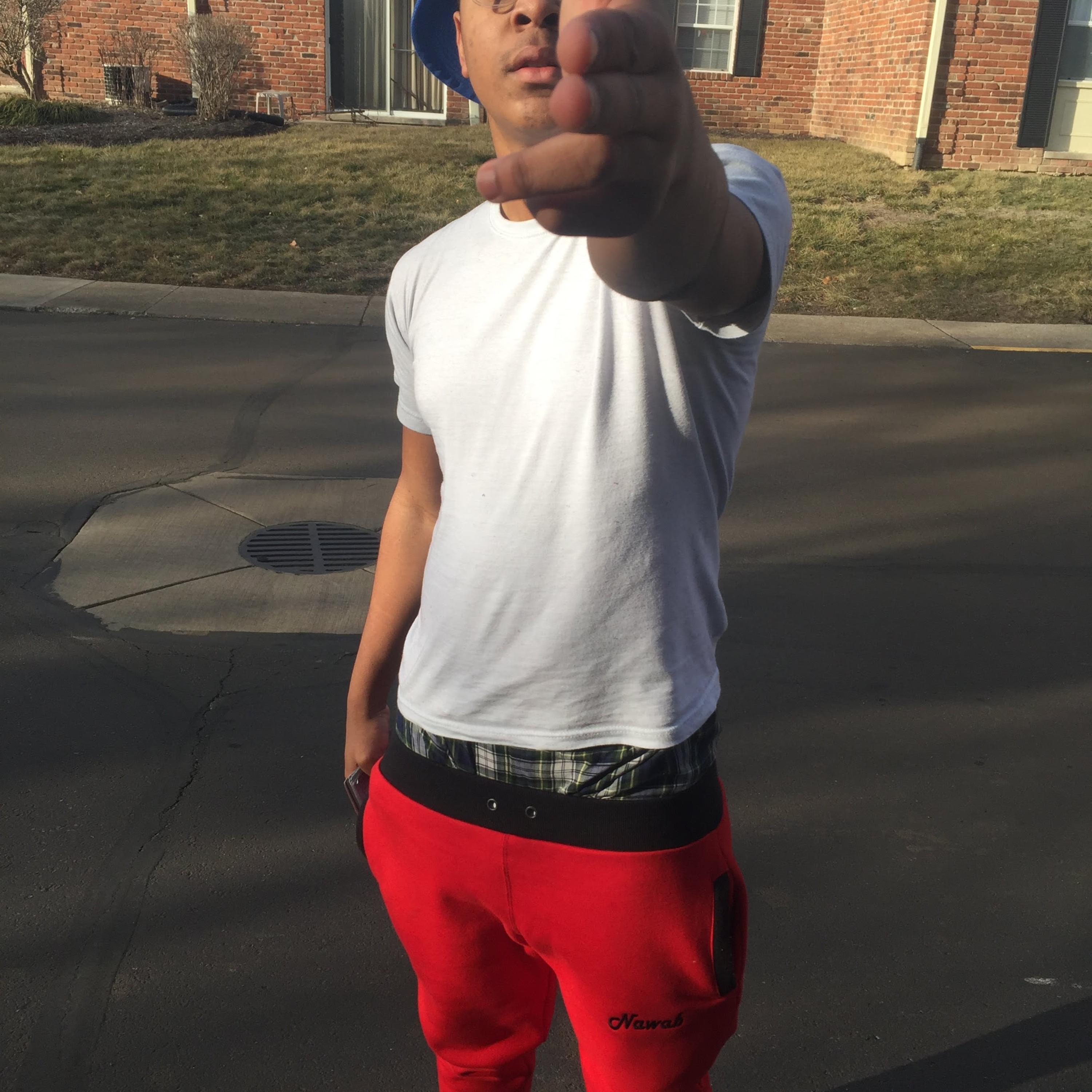 IM HIM 5L BREADWINNER artwork