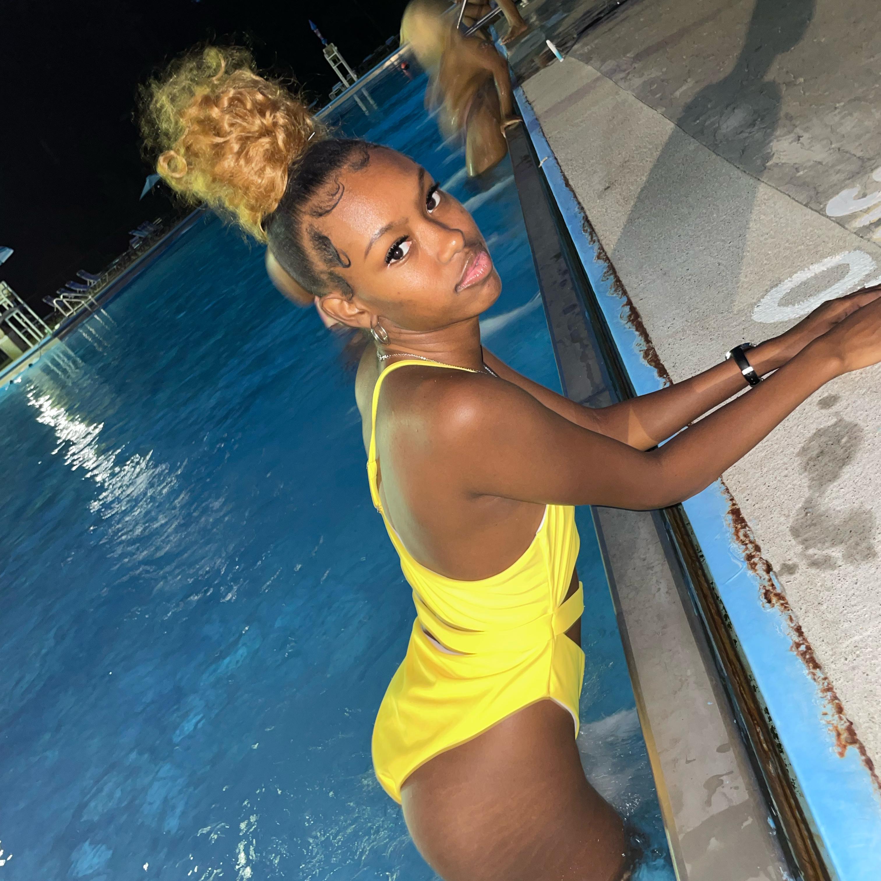 Fun While I'm Young artwork