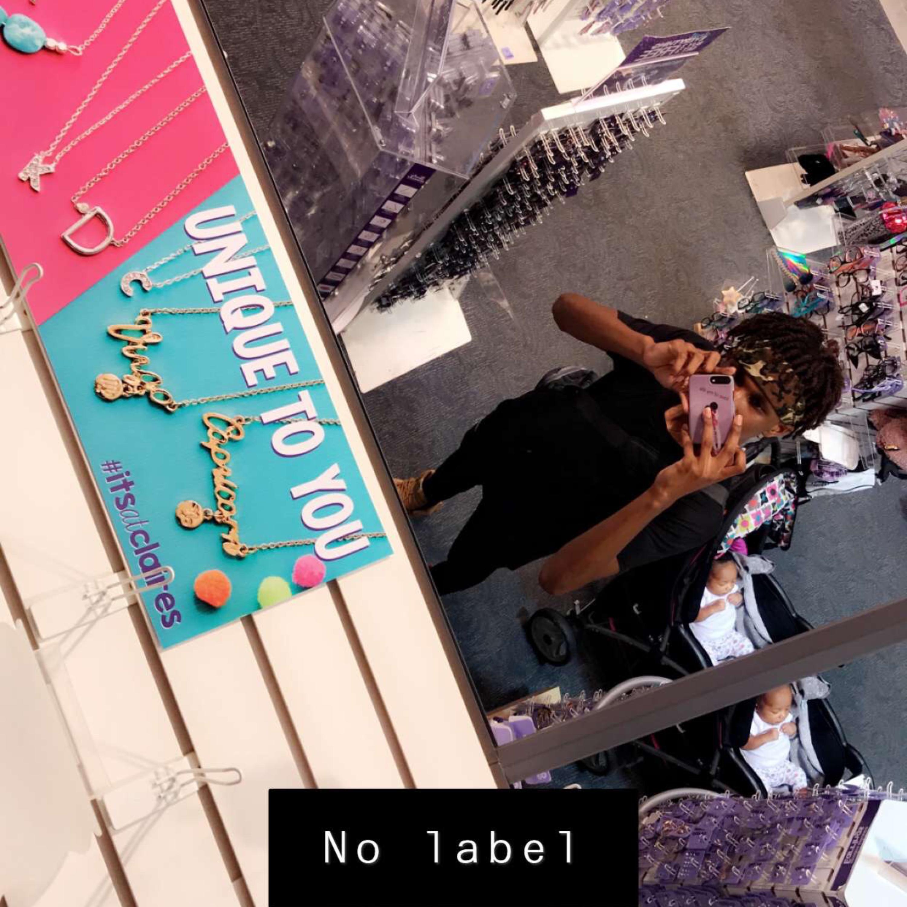 No Label artwork