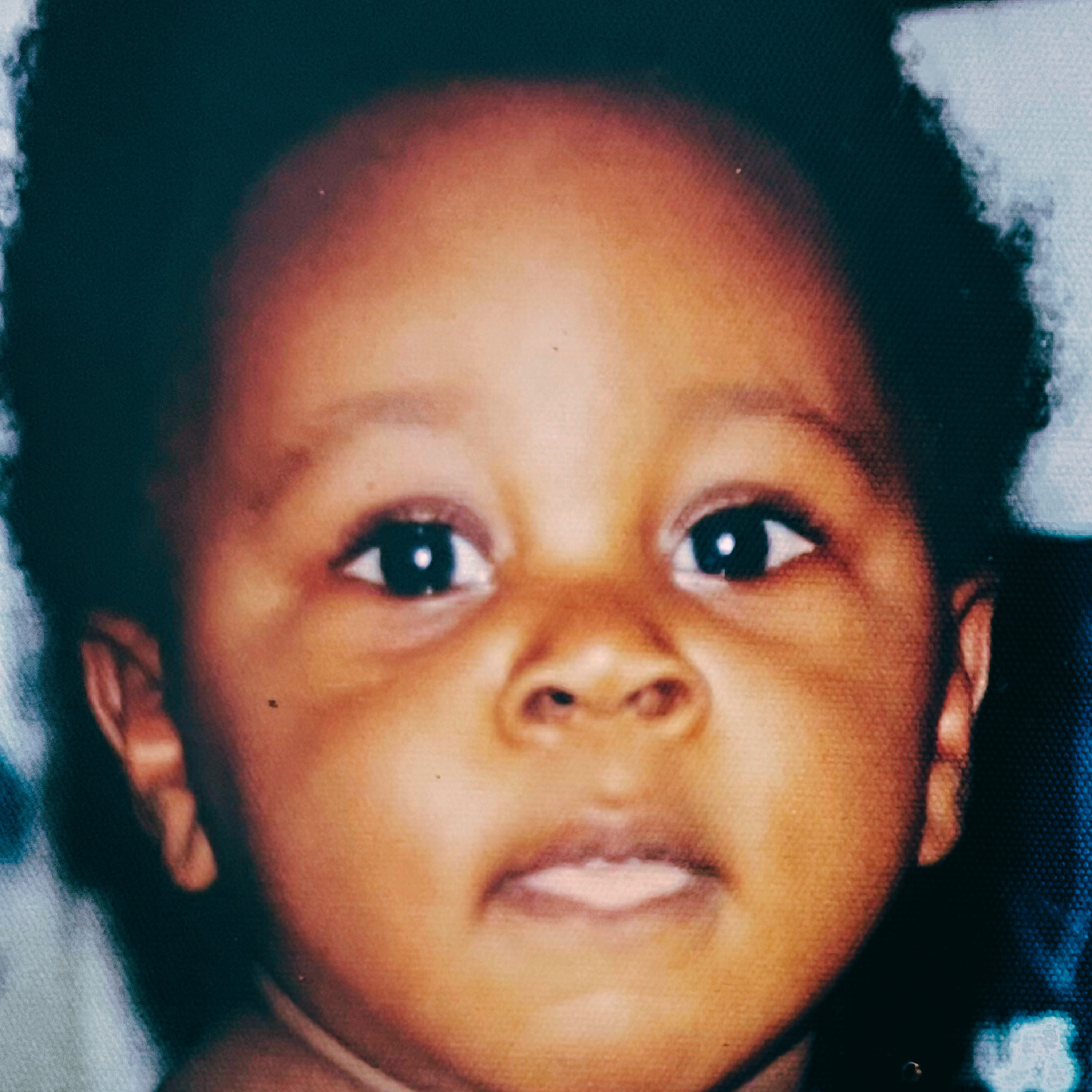 BORN TO LOVE (Deluxe) artwork