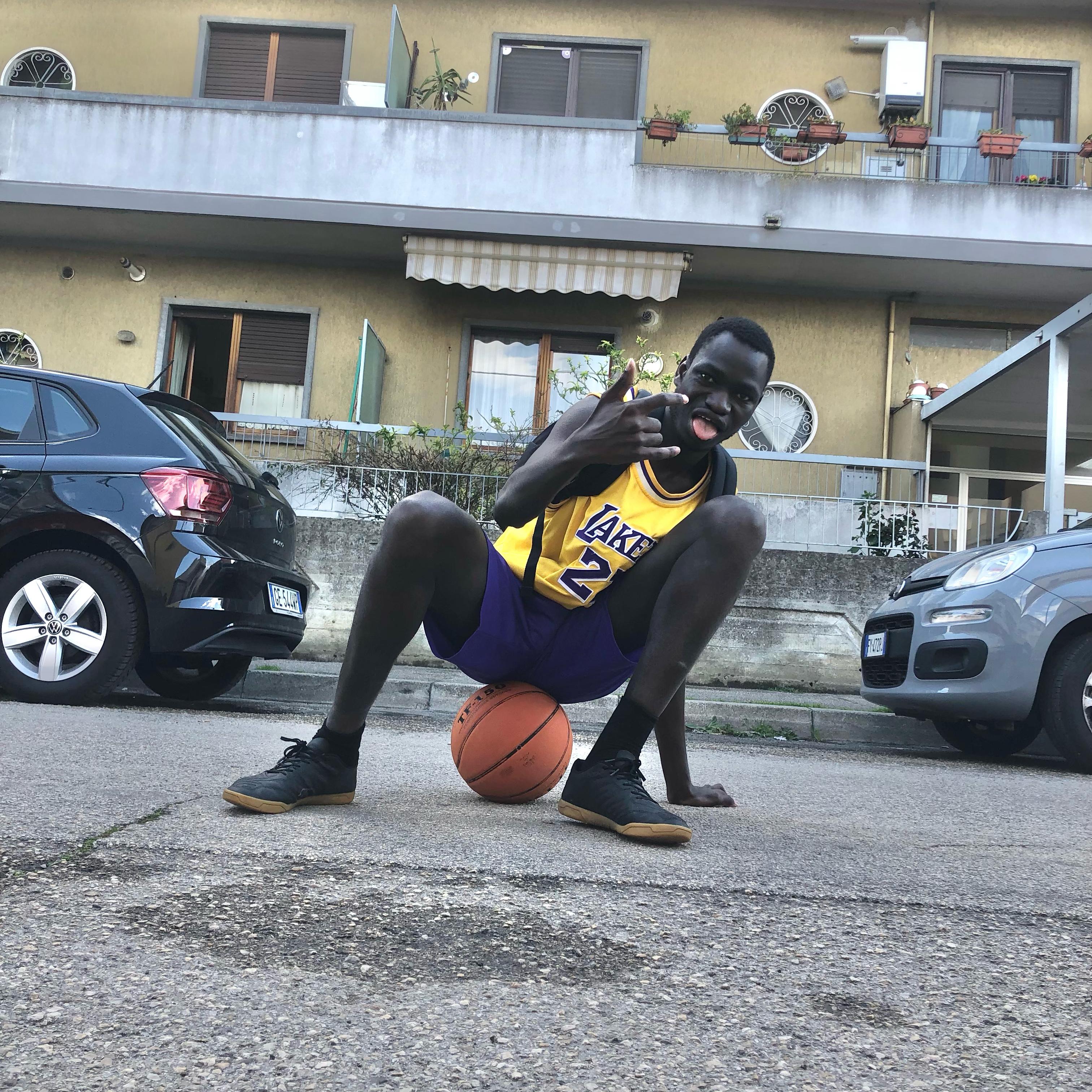 Meggy e Ndela artwork