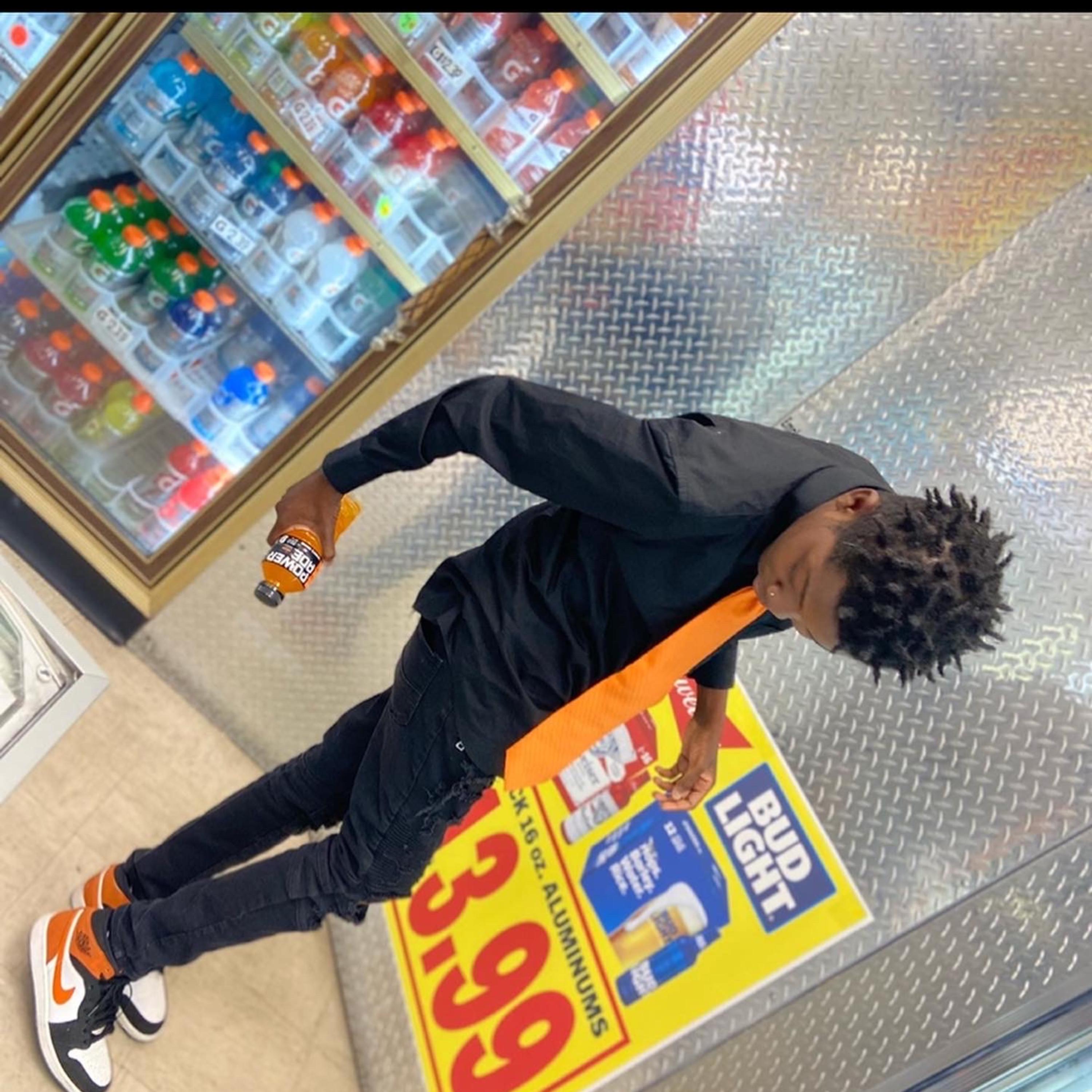 Don’t Wanna Fall In Love by ItzSniperJayy cover art