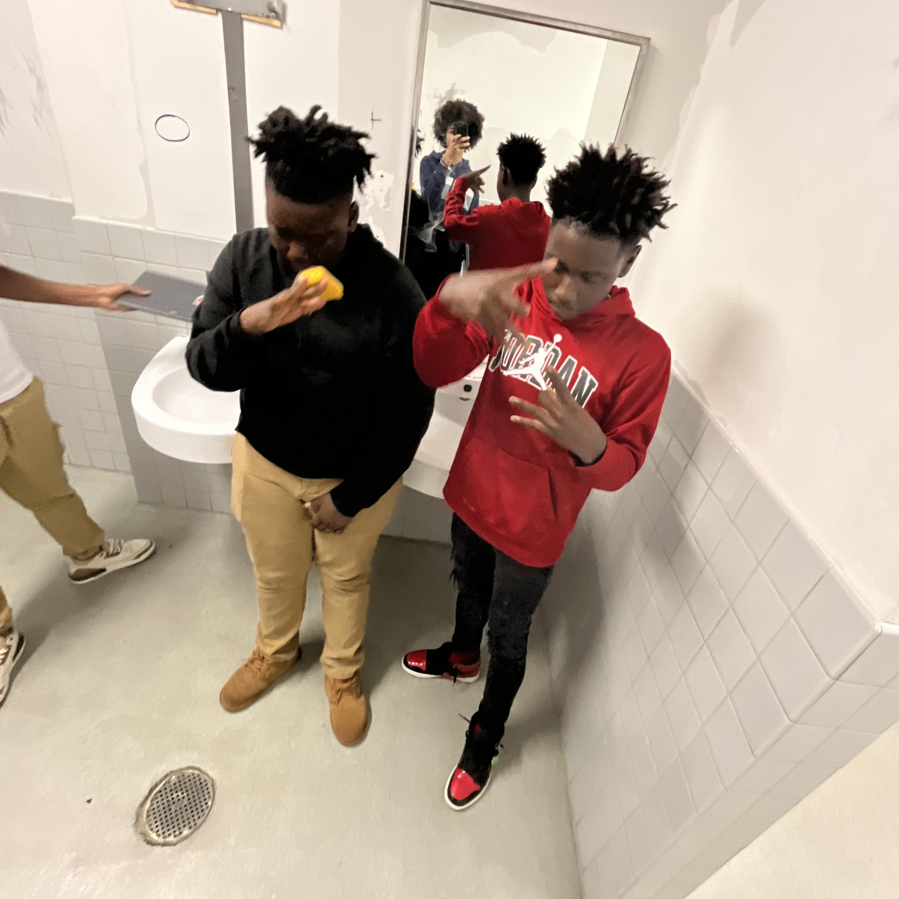 Tryna Get Lit artwork