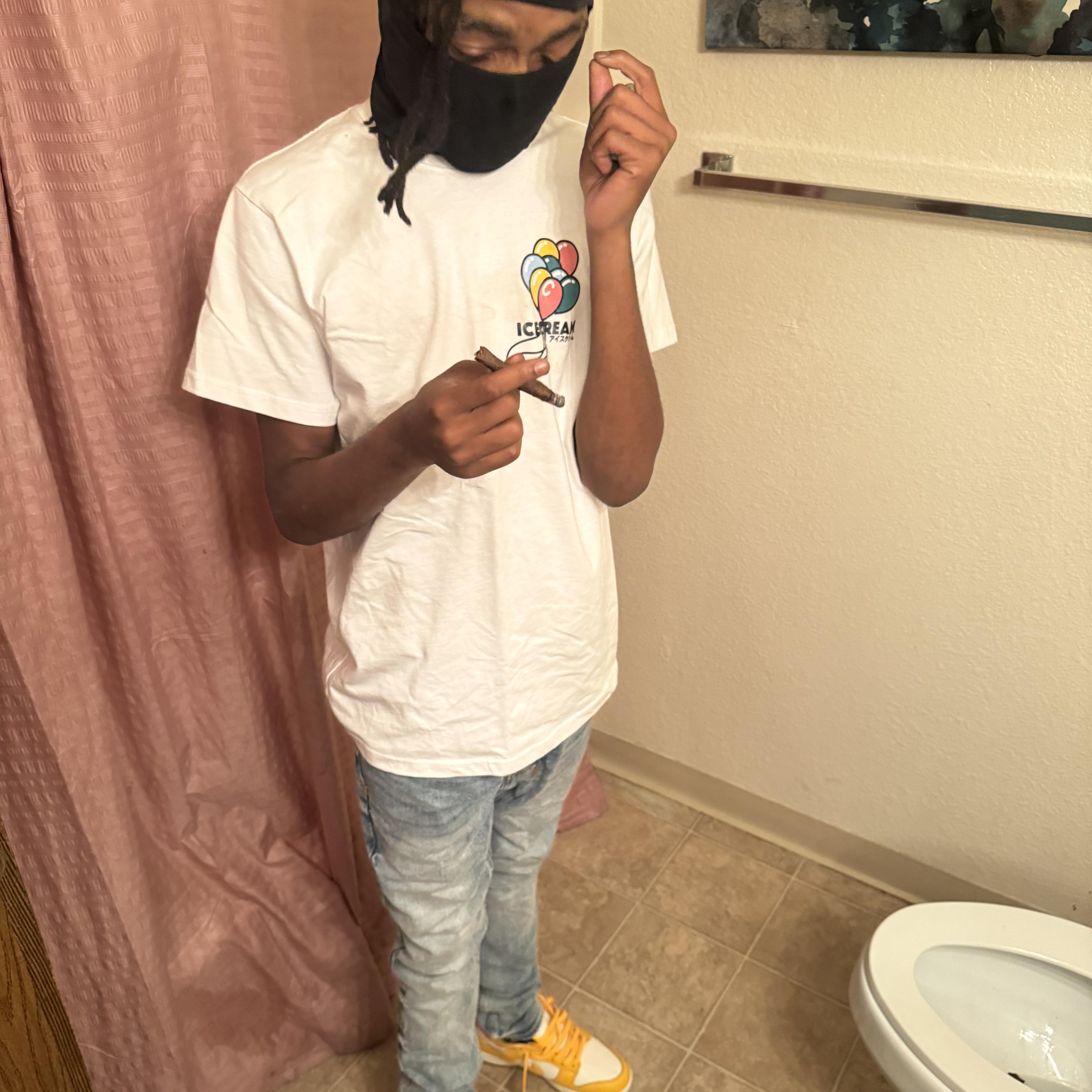 Krazy by Icedoutsu  cover art