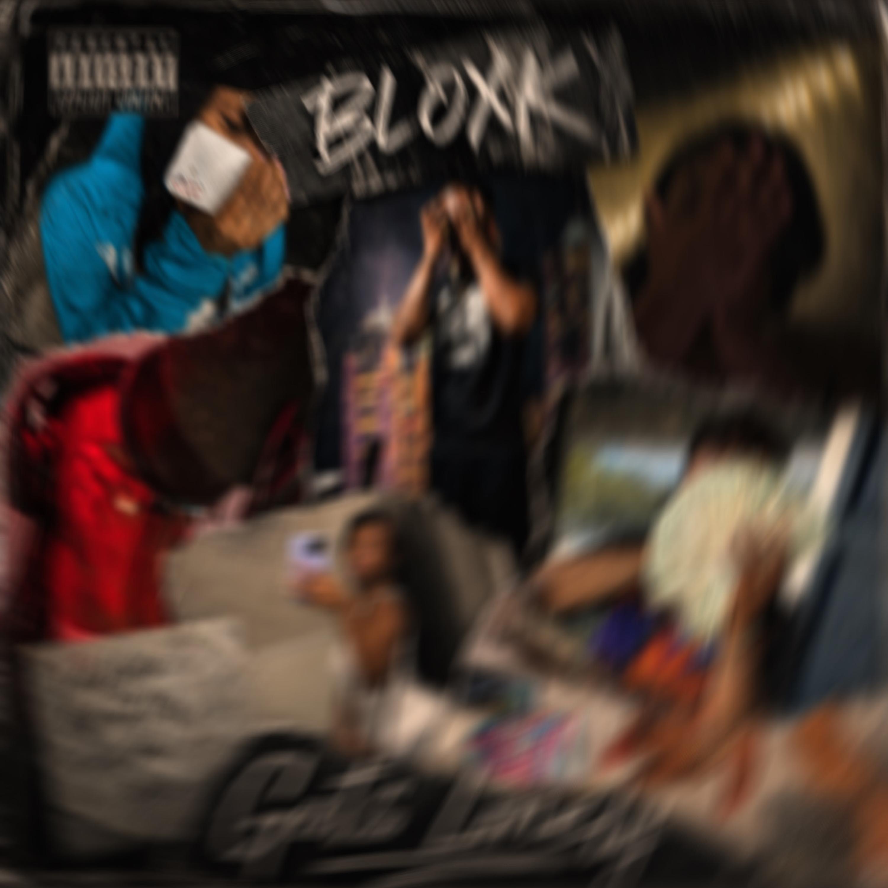 Gets Lonely by Gway bloxk cover art
