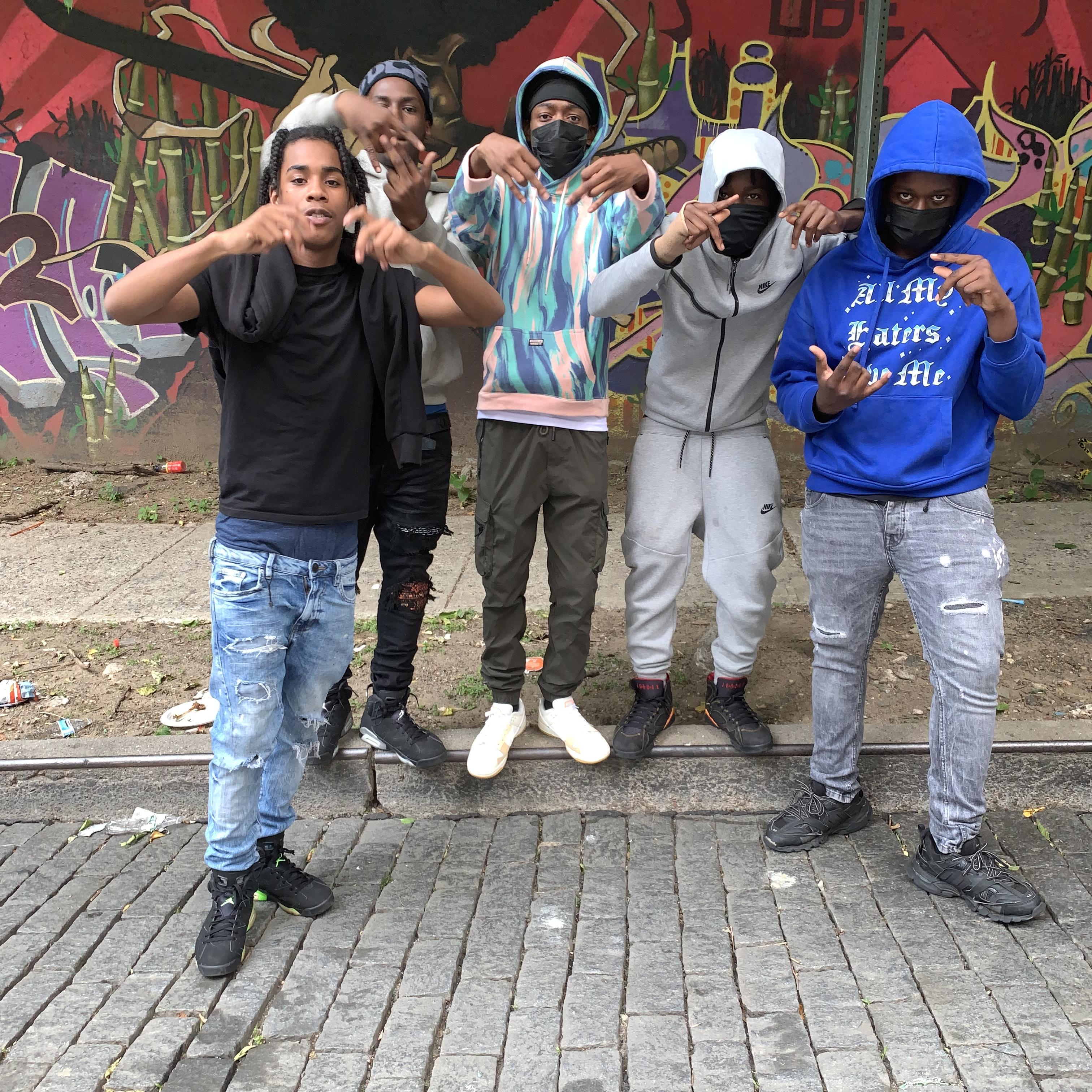 READY 4 WAR artwork