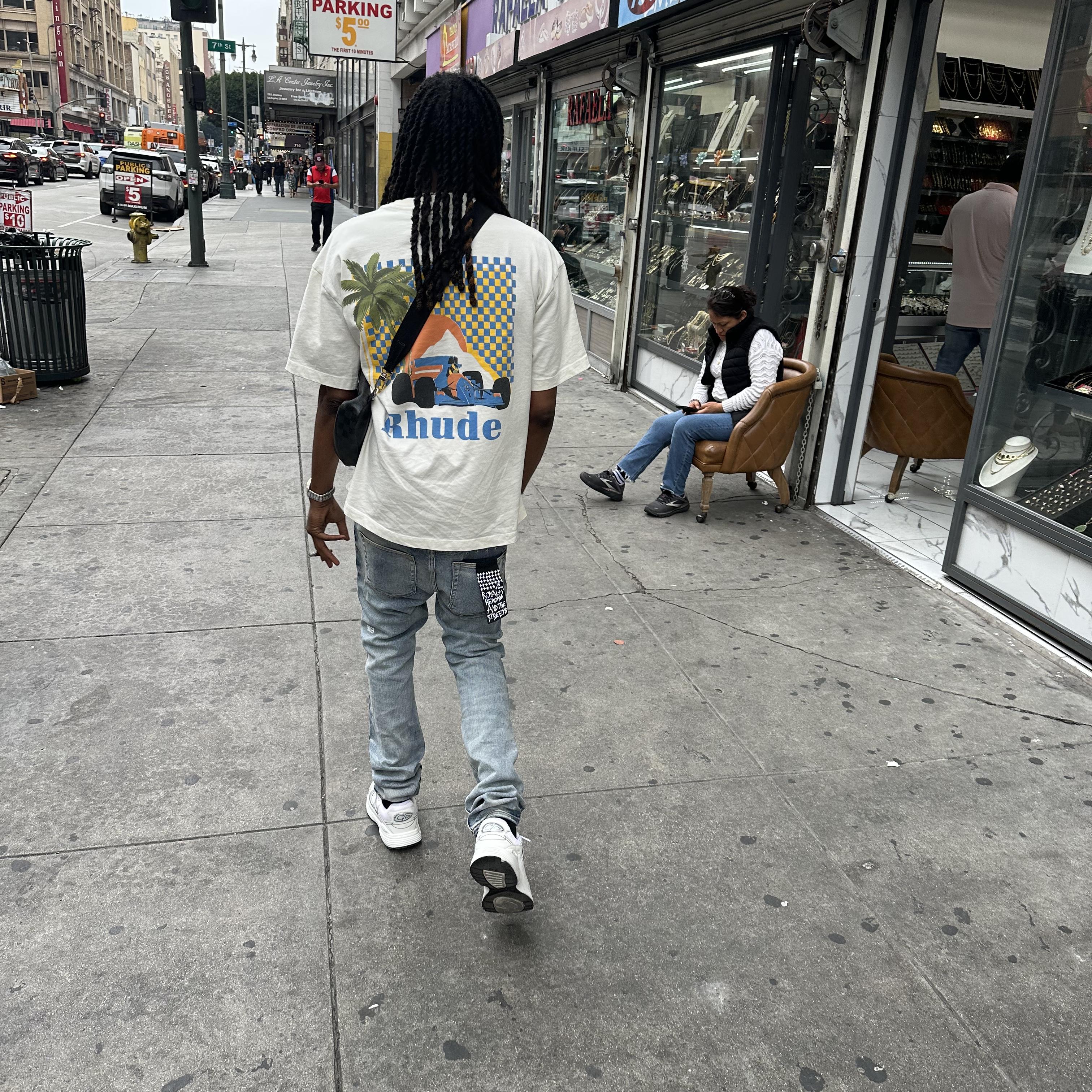 Can't Sit With Us artwork