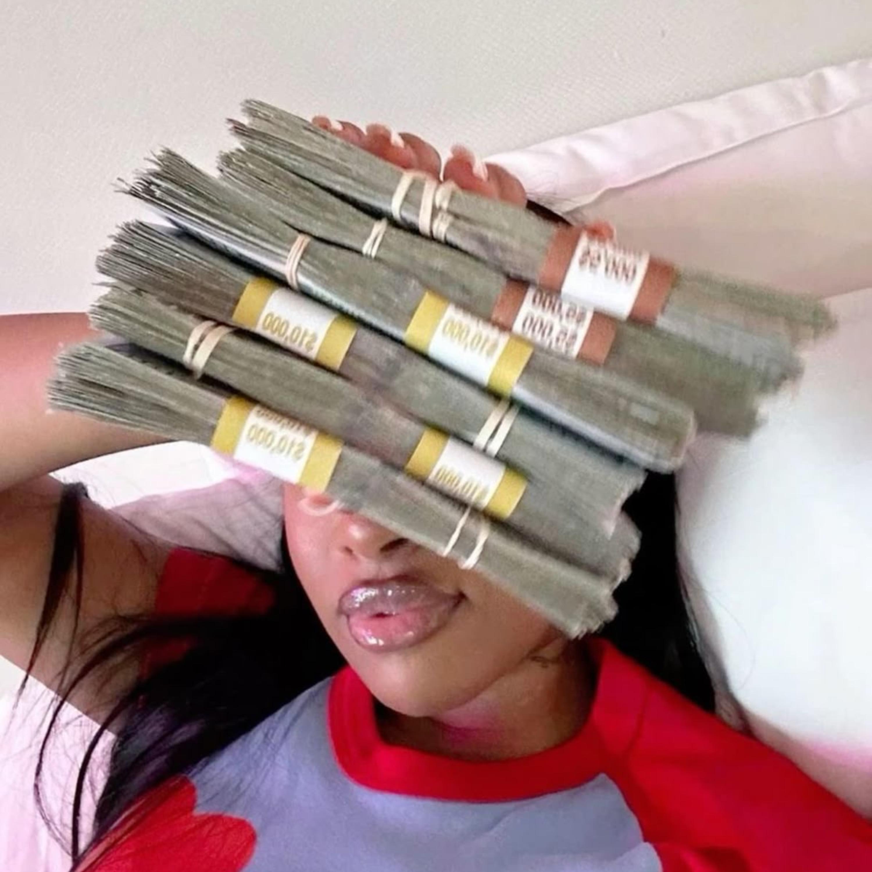 MONEY WEAKNESS (REMASTERED) artwork