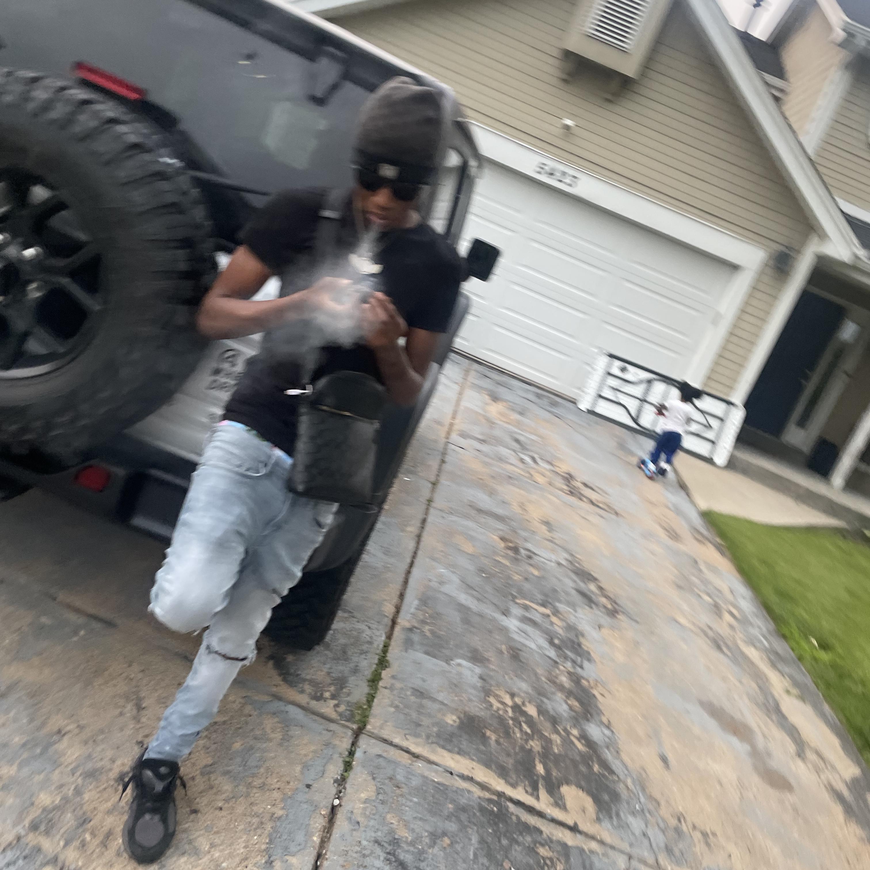 Young Nigga In Charge 2 artwork
