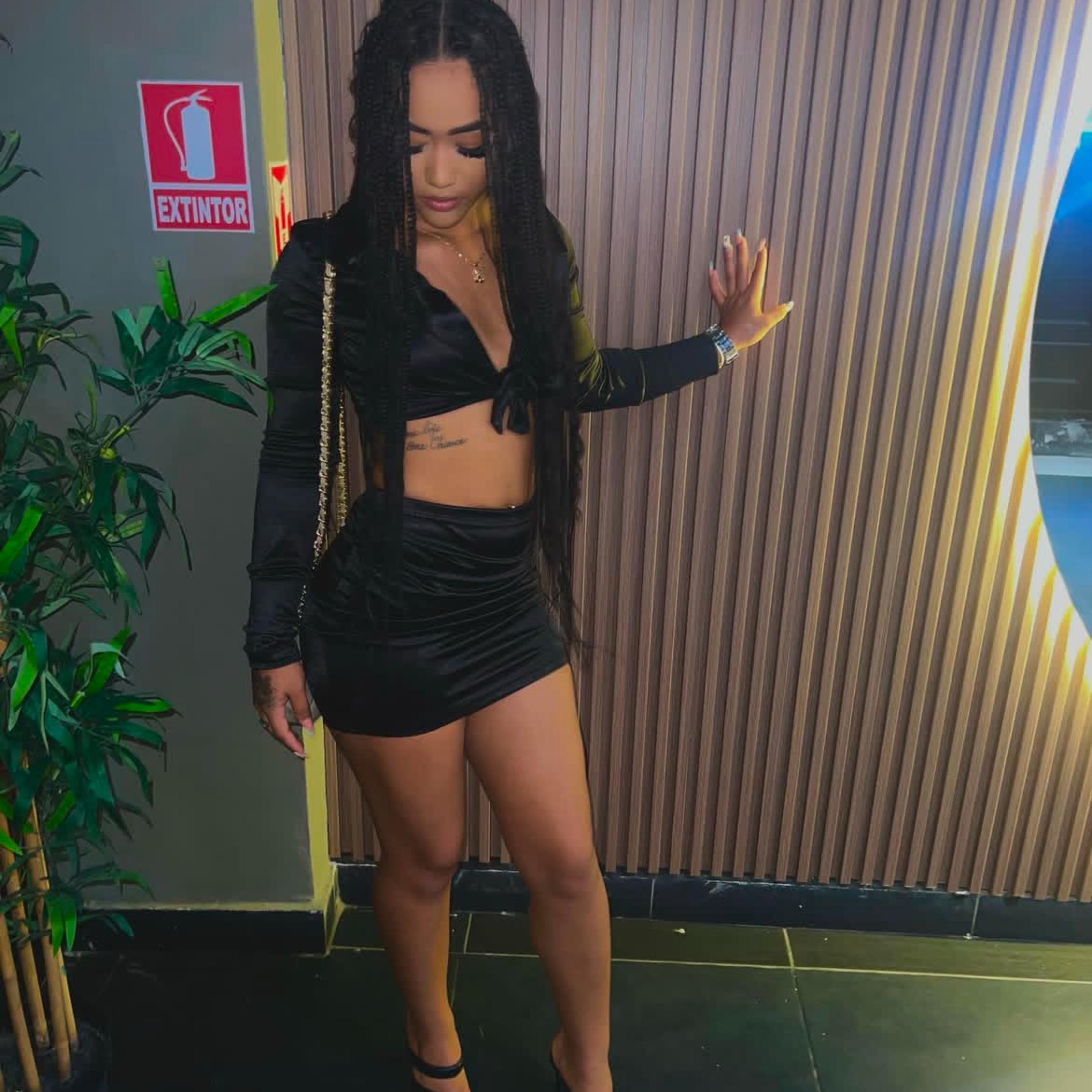 She Ready 2 Go artwork