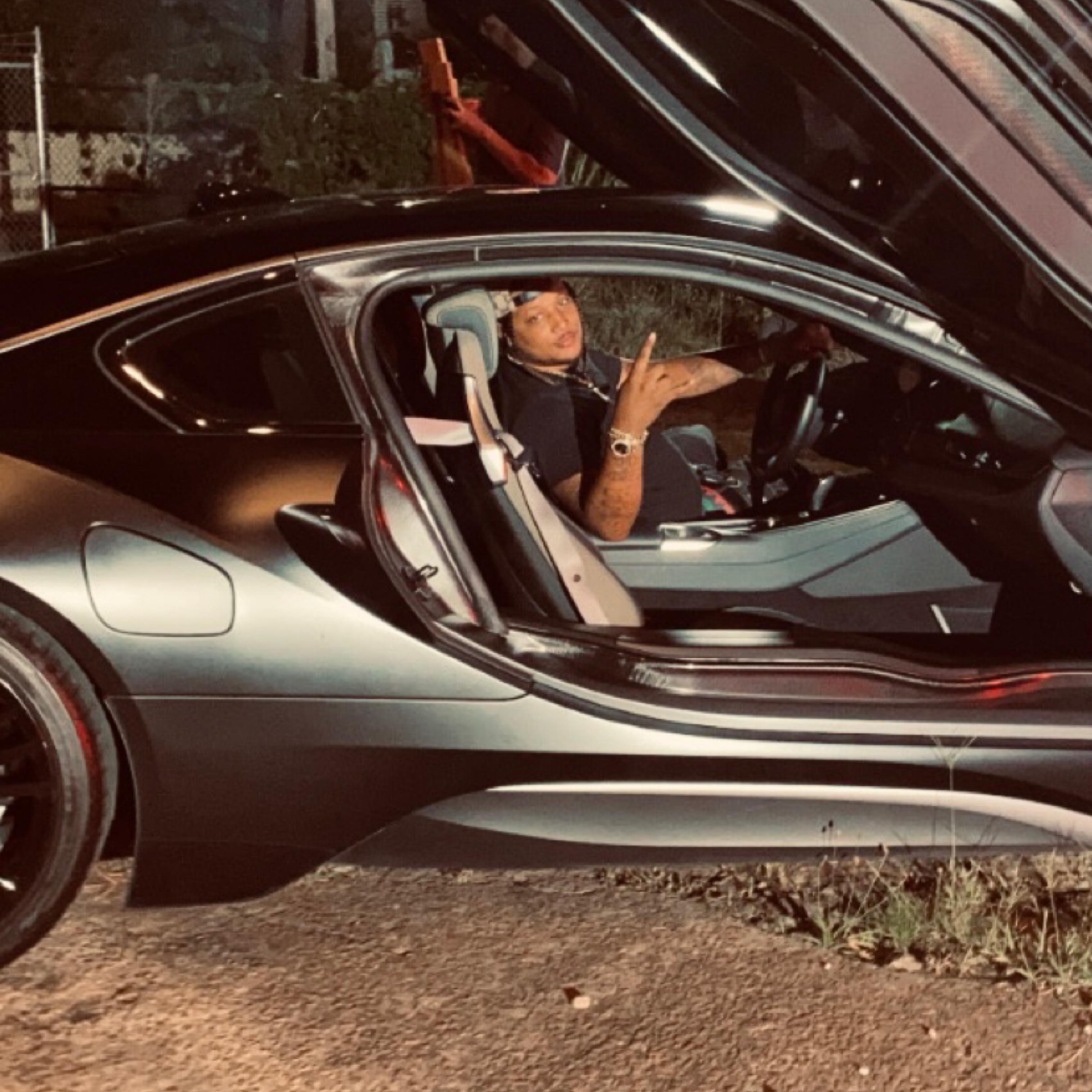 Suave In Traffic artwork