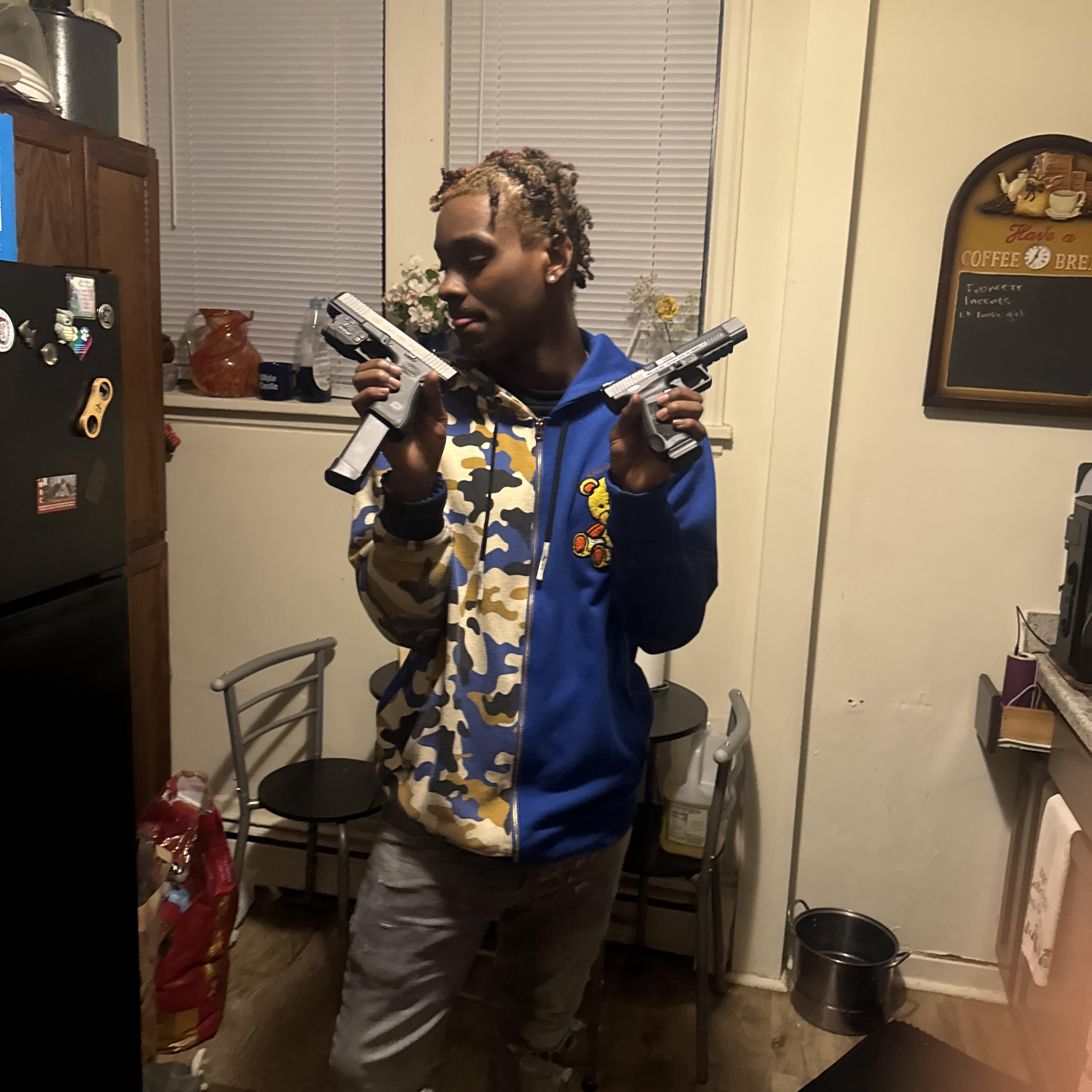 No Gunnie artwork