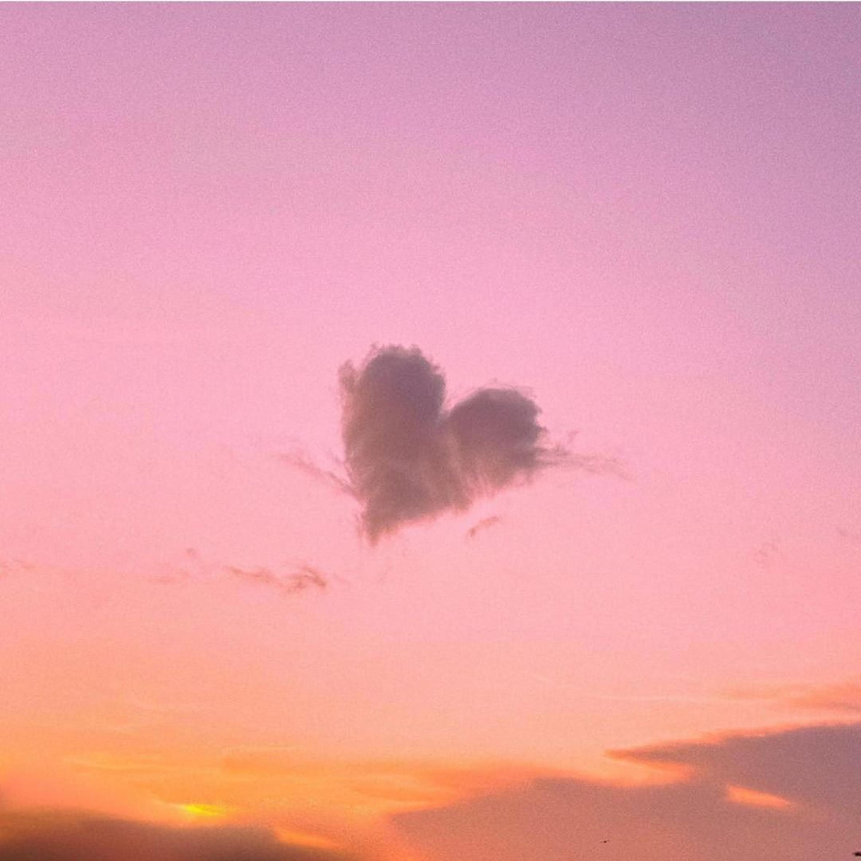 KJ2TONE ( LOVE IN THE AIR ) artwork