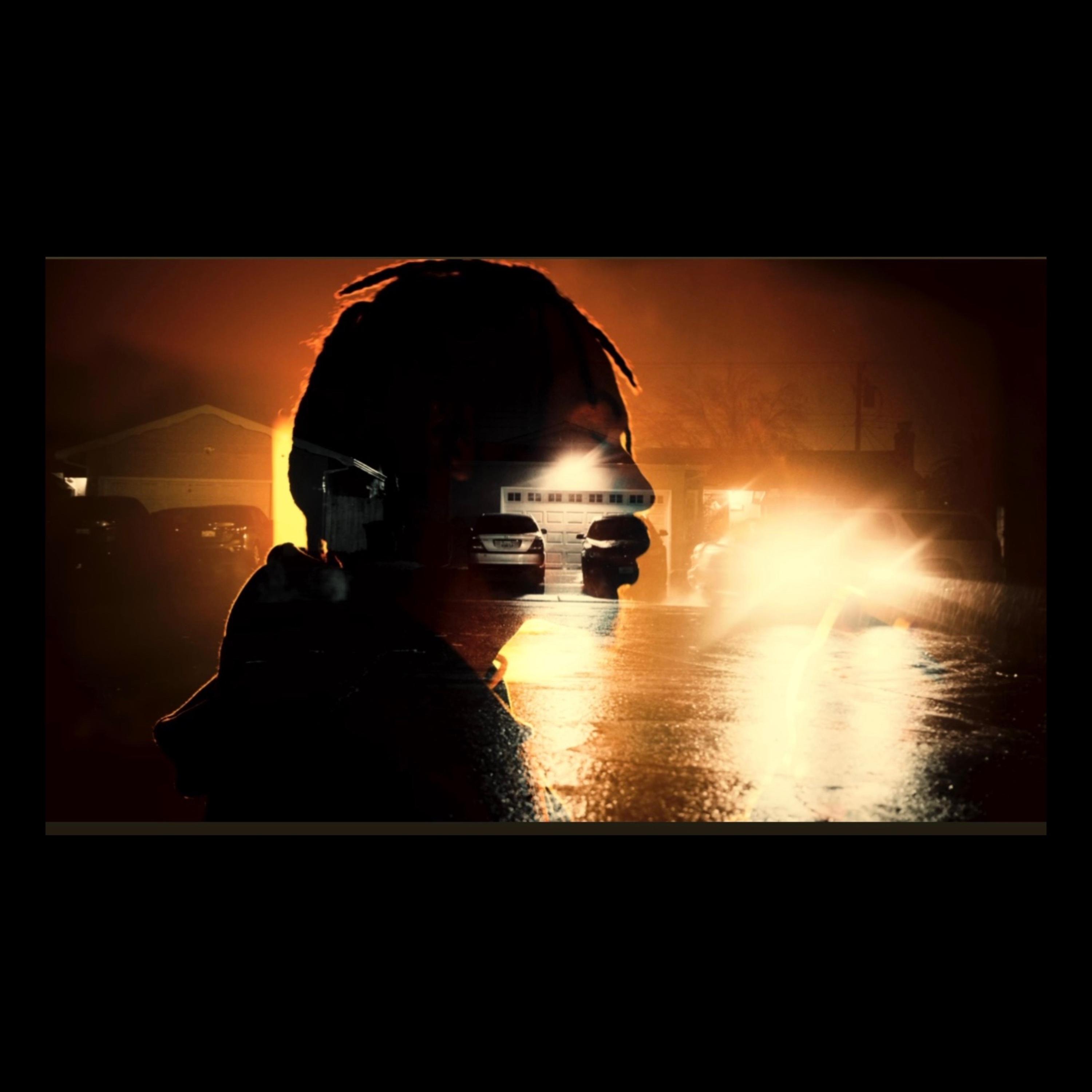 Set the play artwork